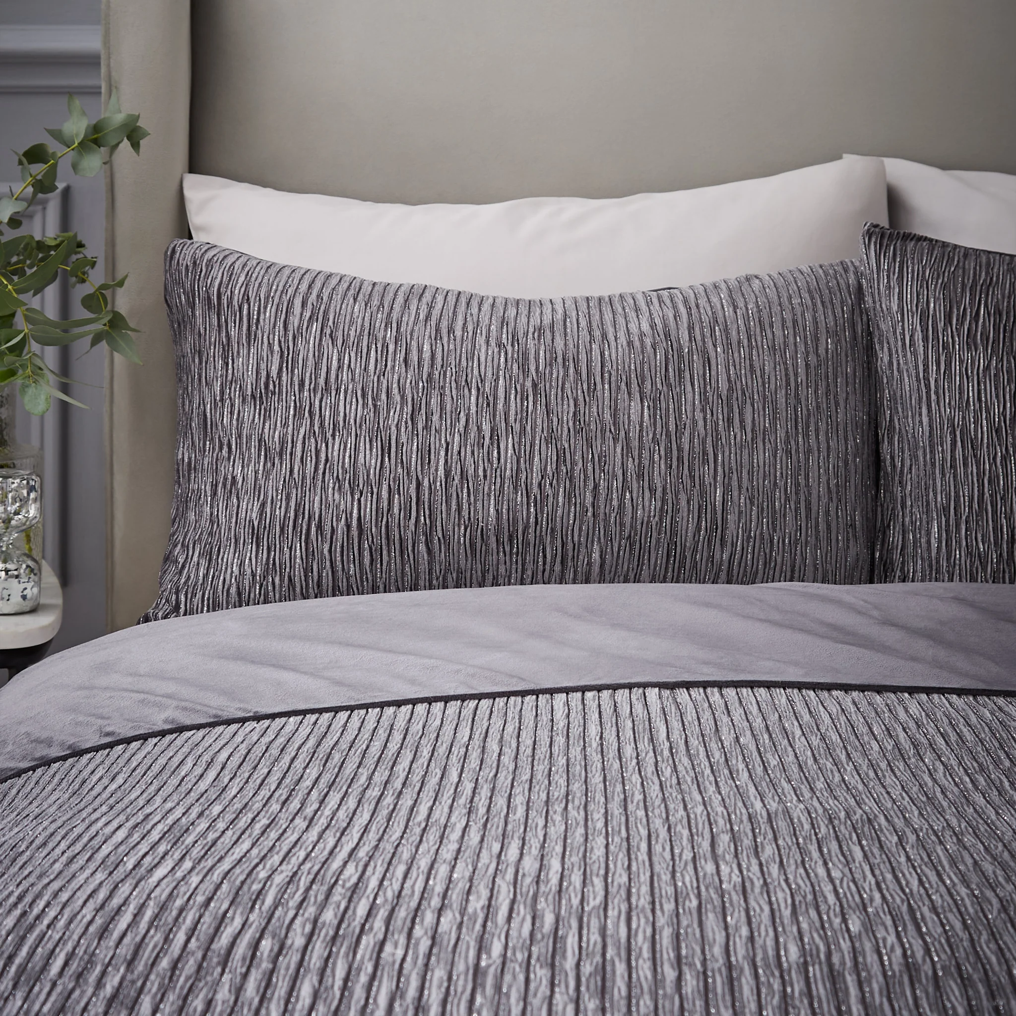 Catherine Lansfield Allure Sparkle Grey Duvet Cover Set - DISC Allure Sparkle Grey Super King Duvet Set - Super King - Image 3