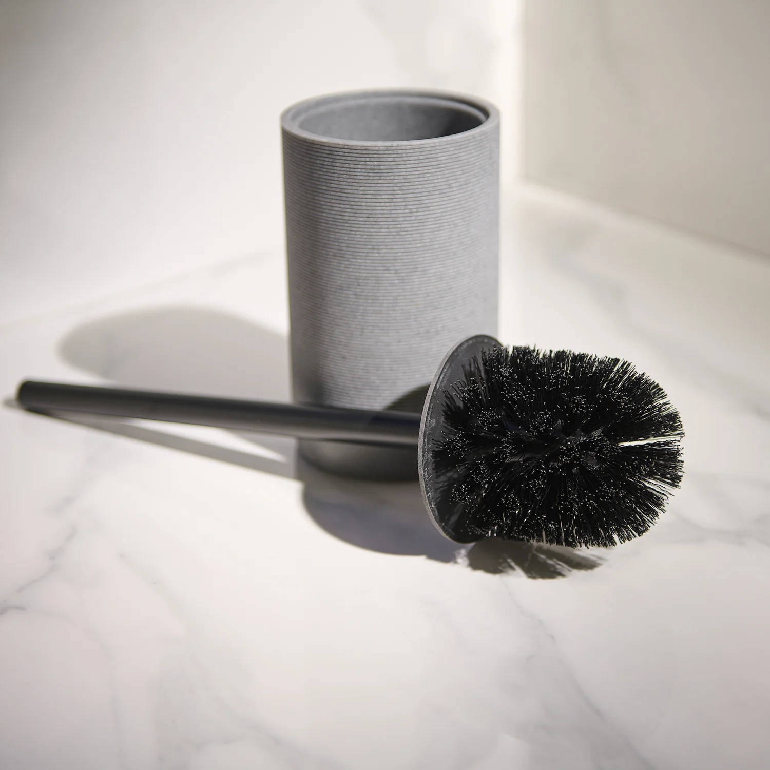 Amara Toliet Brush With Holder - Amara Toilet Brush & Holder - Image 3