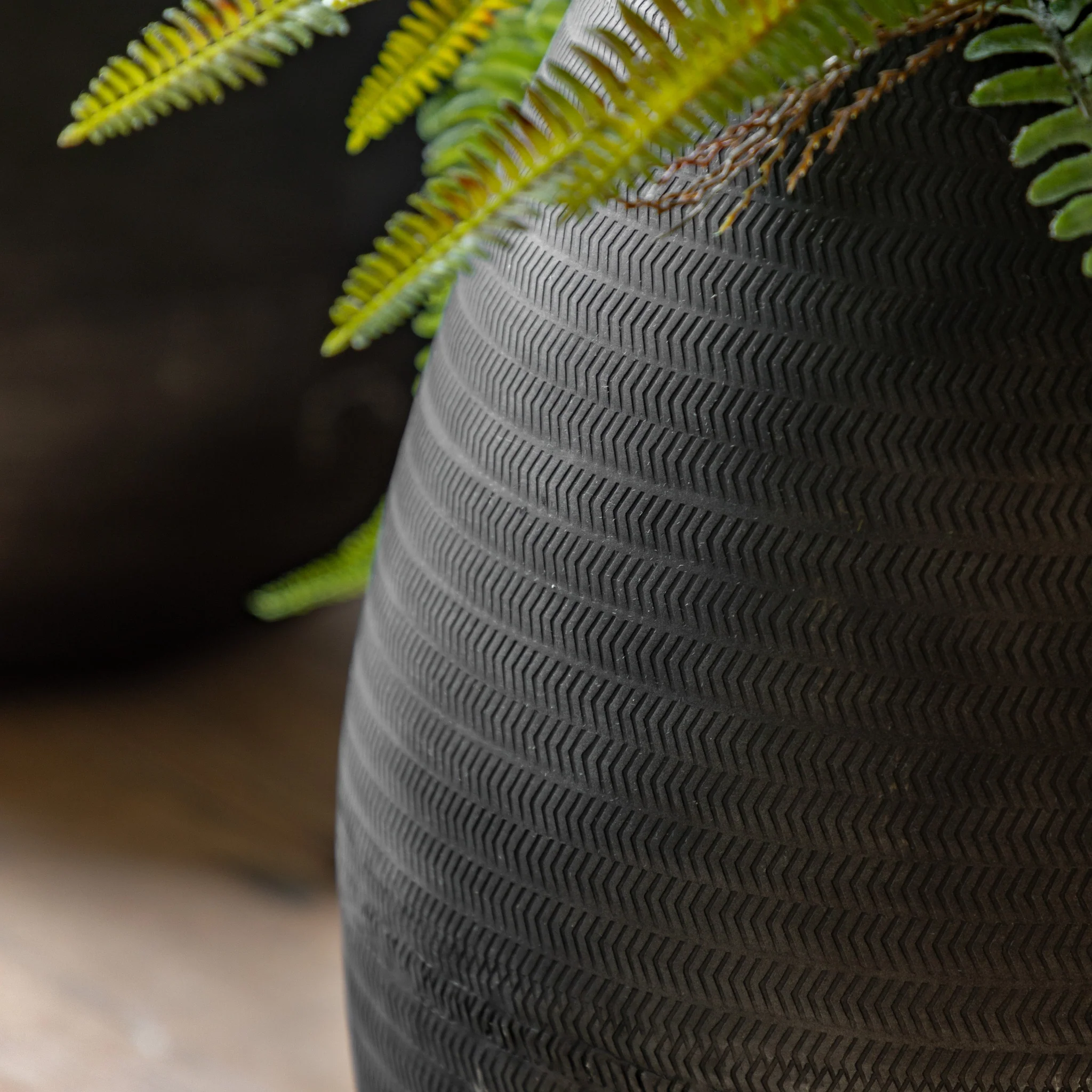 Artistic Aluminium Tall Black Vase - Artistic Aluminium Tall Vase Arrow Black - Image 2