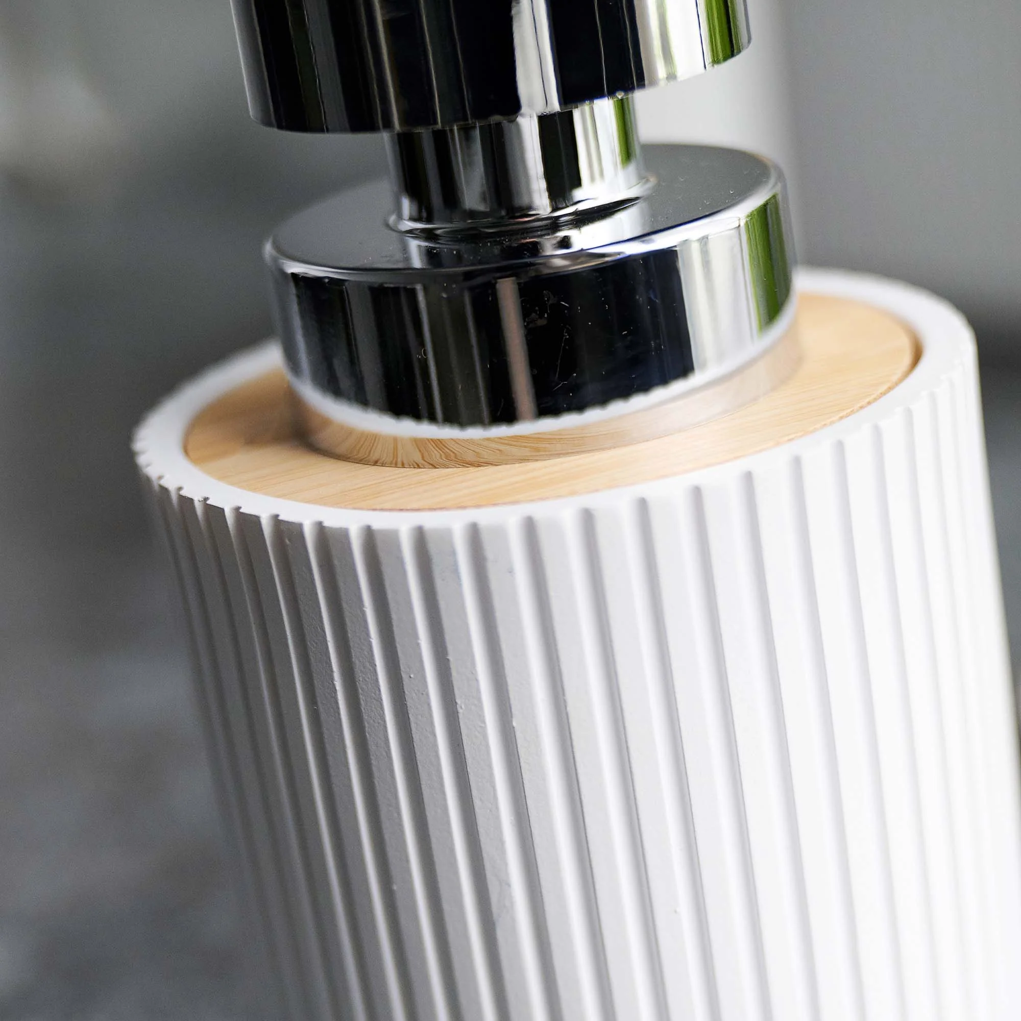 Berkeley White Soap Dispenser - Berkeley Soap Dispenser White - Image 3