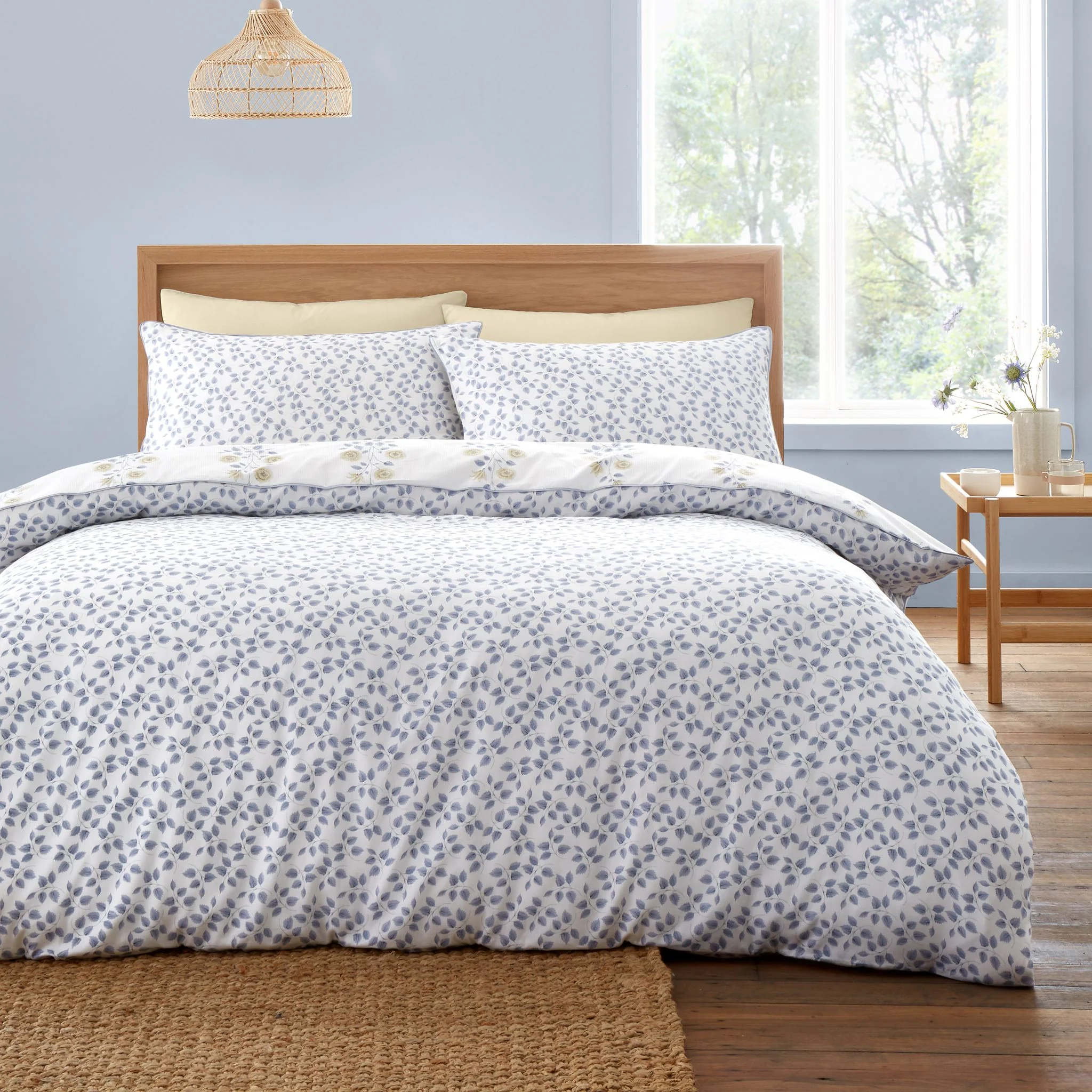 Bianca Eloise Floral Blue Duvet Set - Eloise Floral Blue Duvet Set Double - Image 2