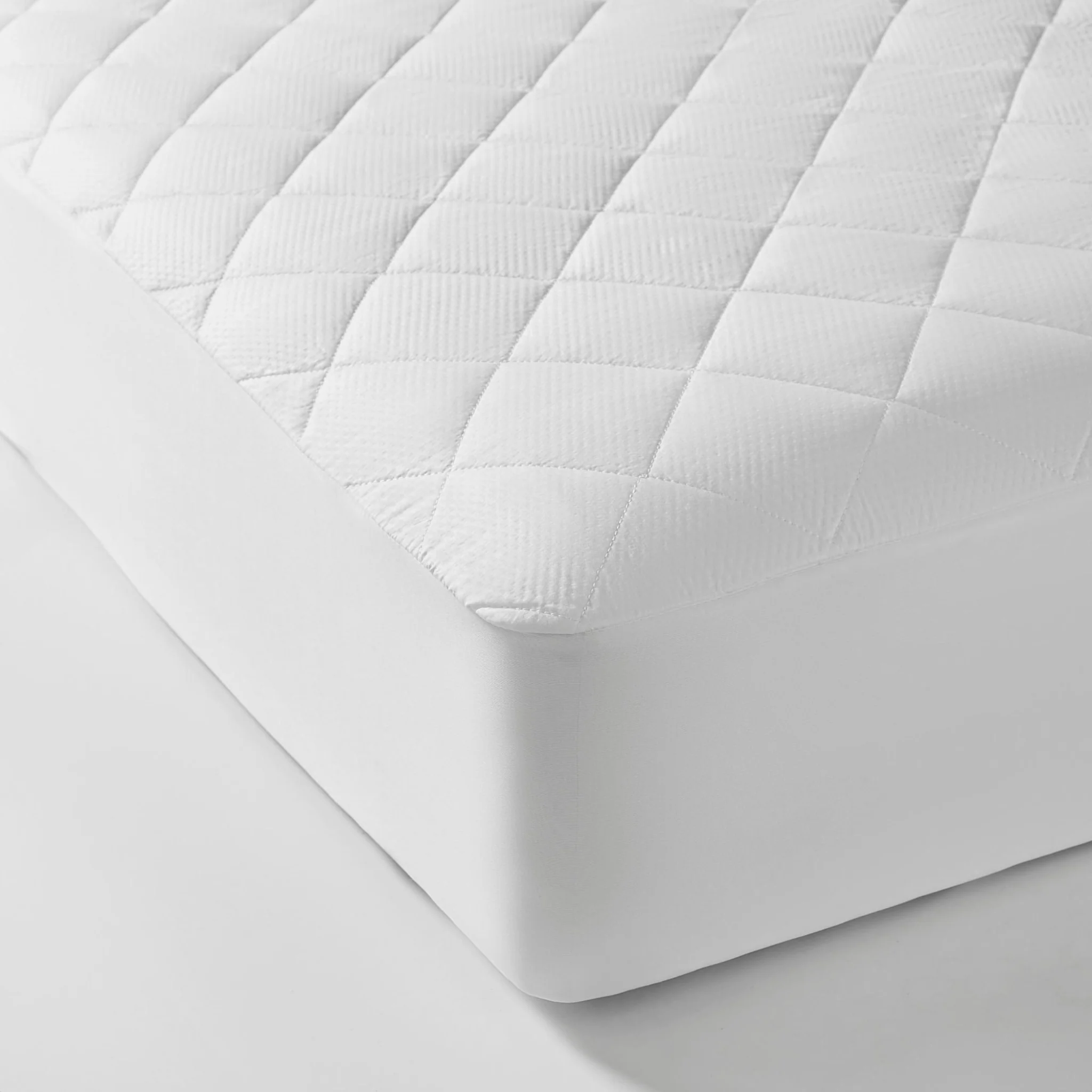 Breathe Mattress Protector - Breathe Mattress Protector Double - Image 2