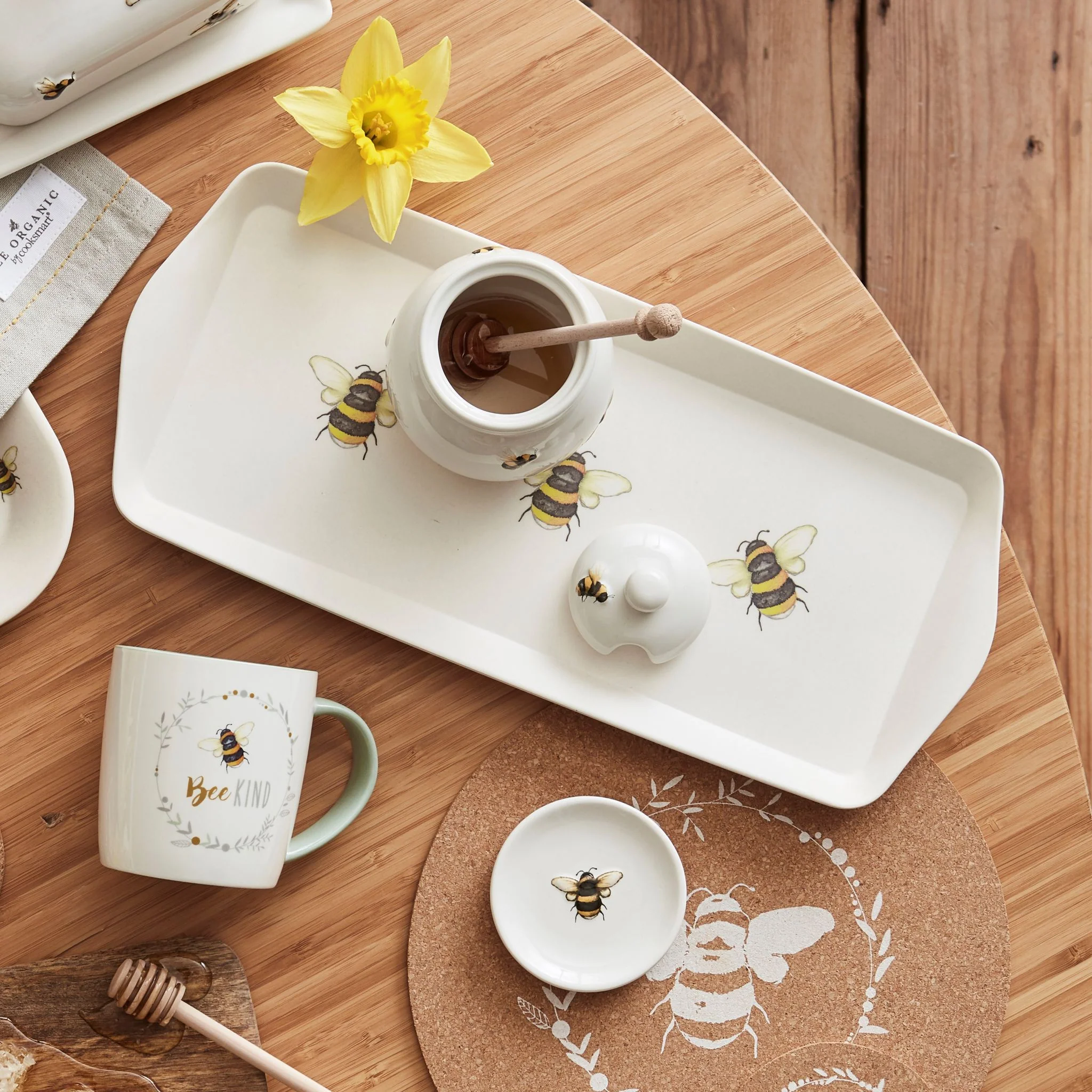 Bumble Bees Small Tray - Bumble Bees Small Tray Bamboo Mix Fibre