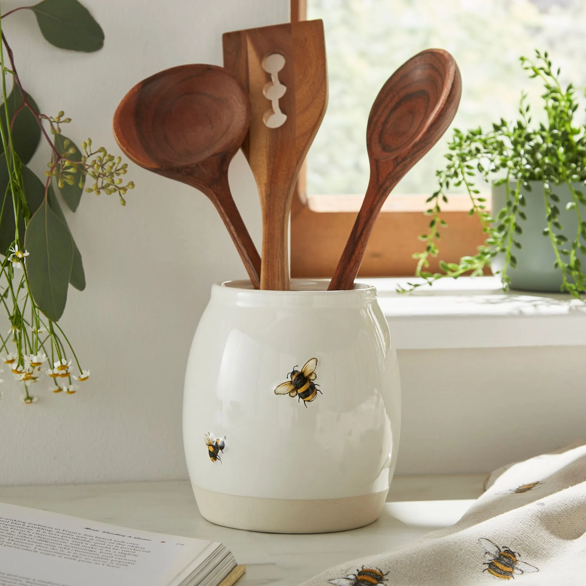 Bumble Bees Utensil Pot - Bumble Bees Utensil Pot