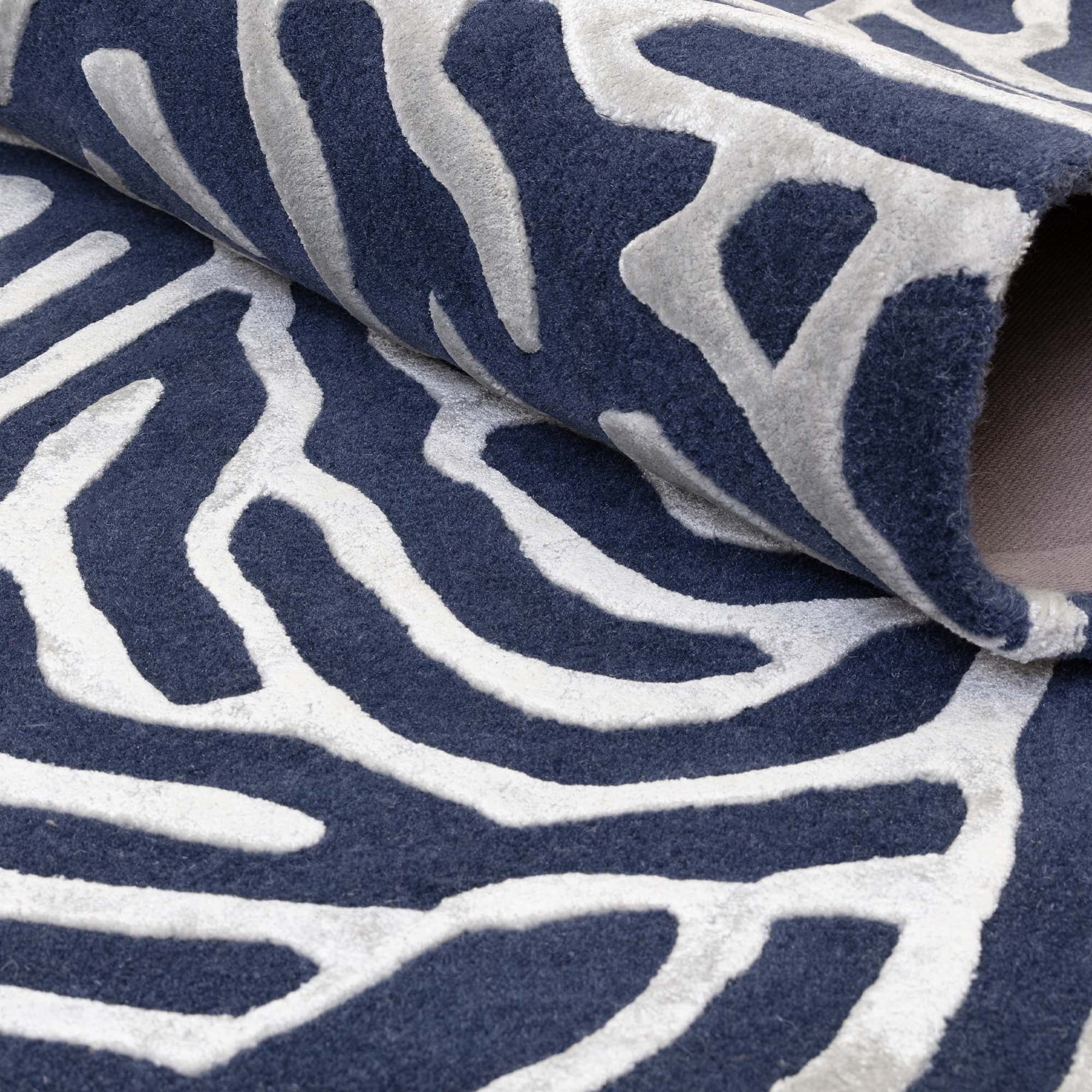 Camilla Blue Rug - Blue - 200cm x 300cm - Image 4
