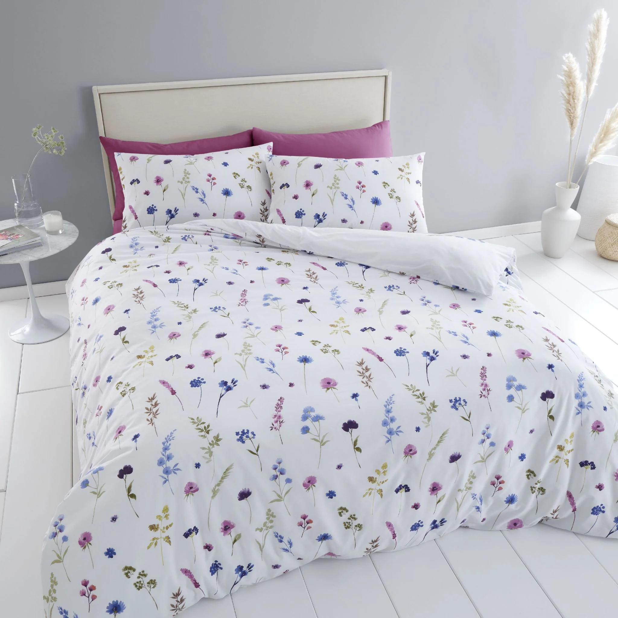Catherine Lansfield Countryside Floral Duvet Set Pink And Blue - DISC Countryside Floral Single Duvet Set Pink / Blue - Image 3