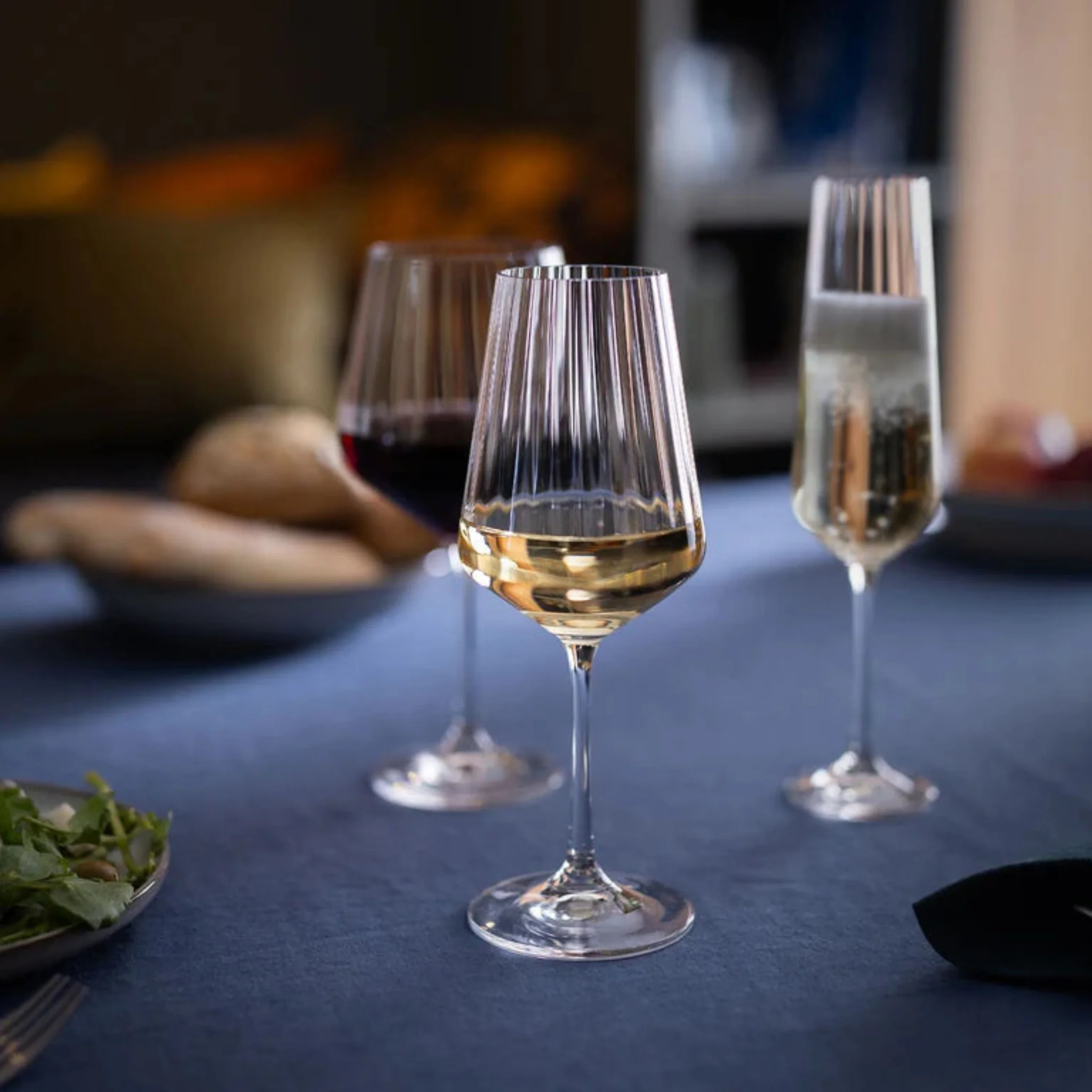 DISC Cheers! Optic White Wine Glass 4Pk - Image 2