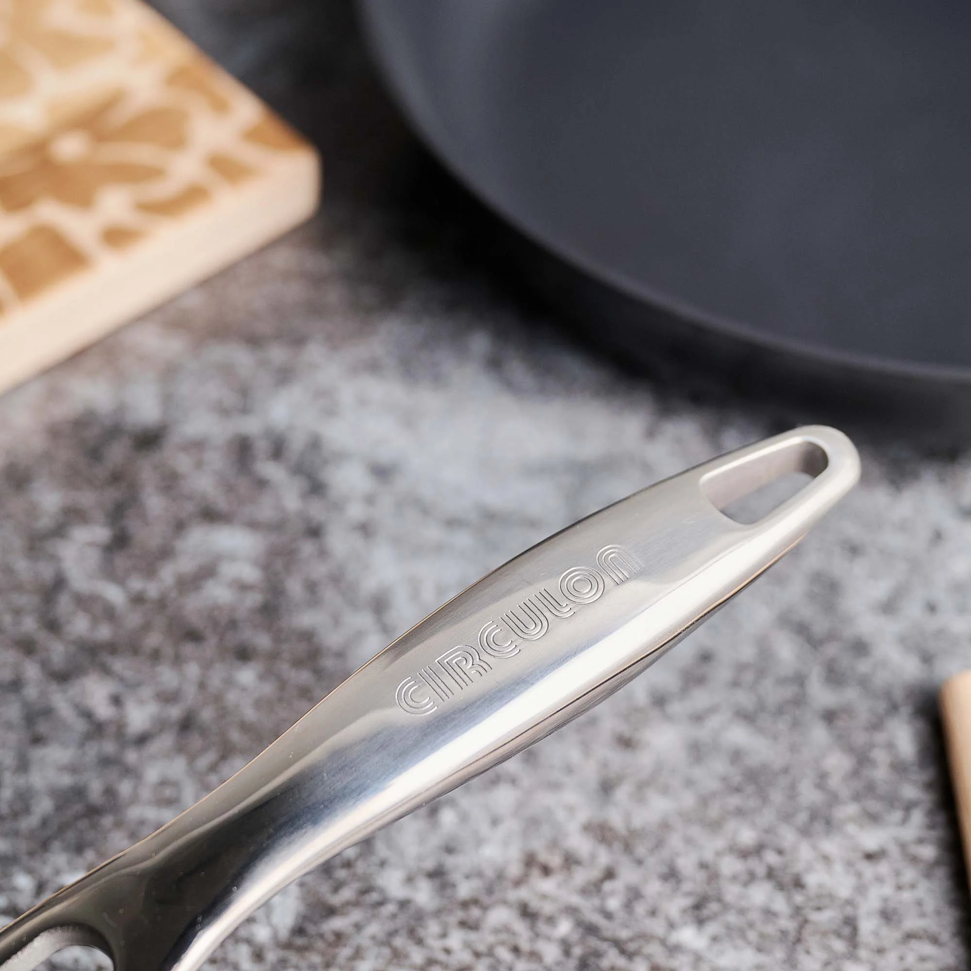 Circulon Style Small Open Skillet - Circulon Style 25CM /10" Open Skillet - Image 4