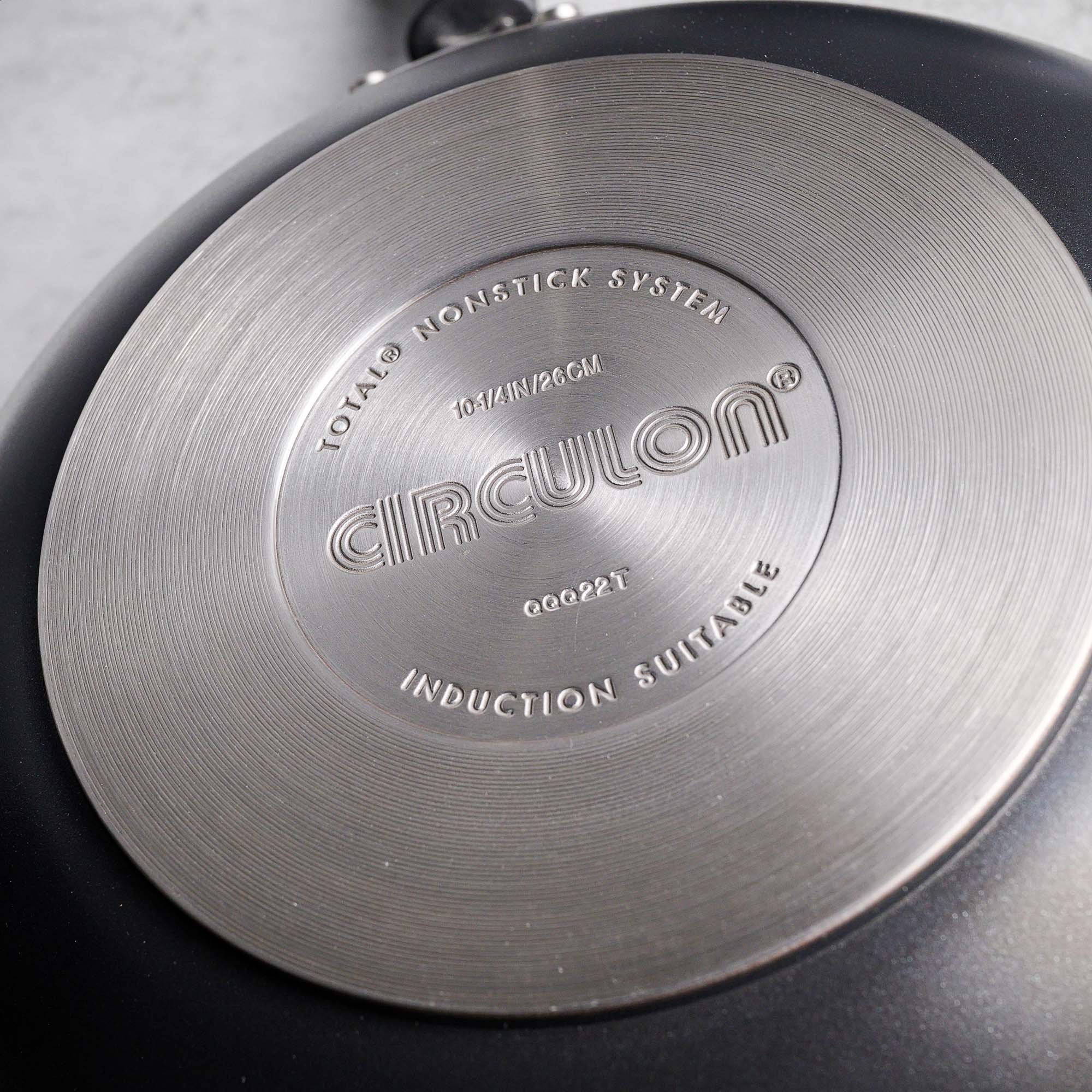 Circulon Total Hard Anodised Stirfry - Circulon Total HA Stirfry 26CM - Image 3