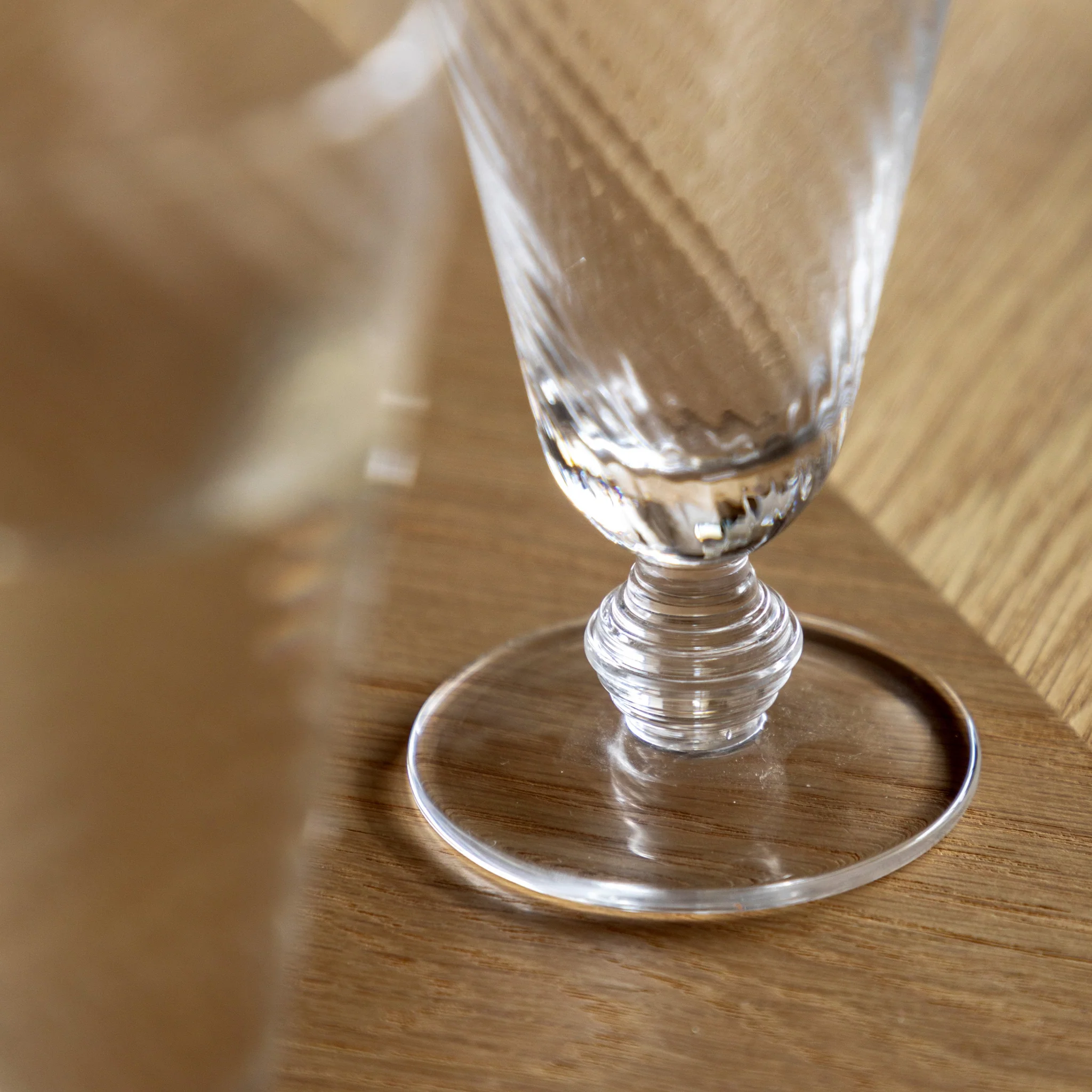 Clear Swirl Flute Glass Set Of 4 - DHD Swirl Flute Glass Clear 4Pk - Image 2