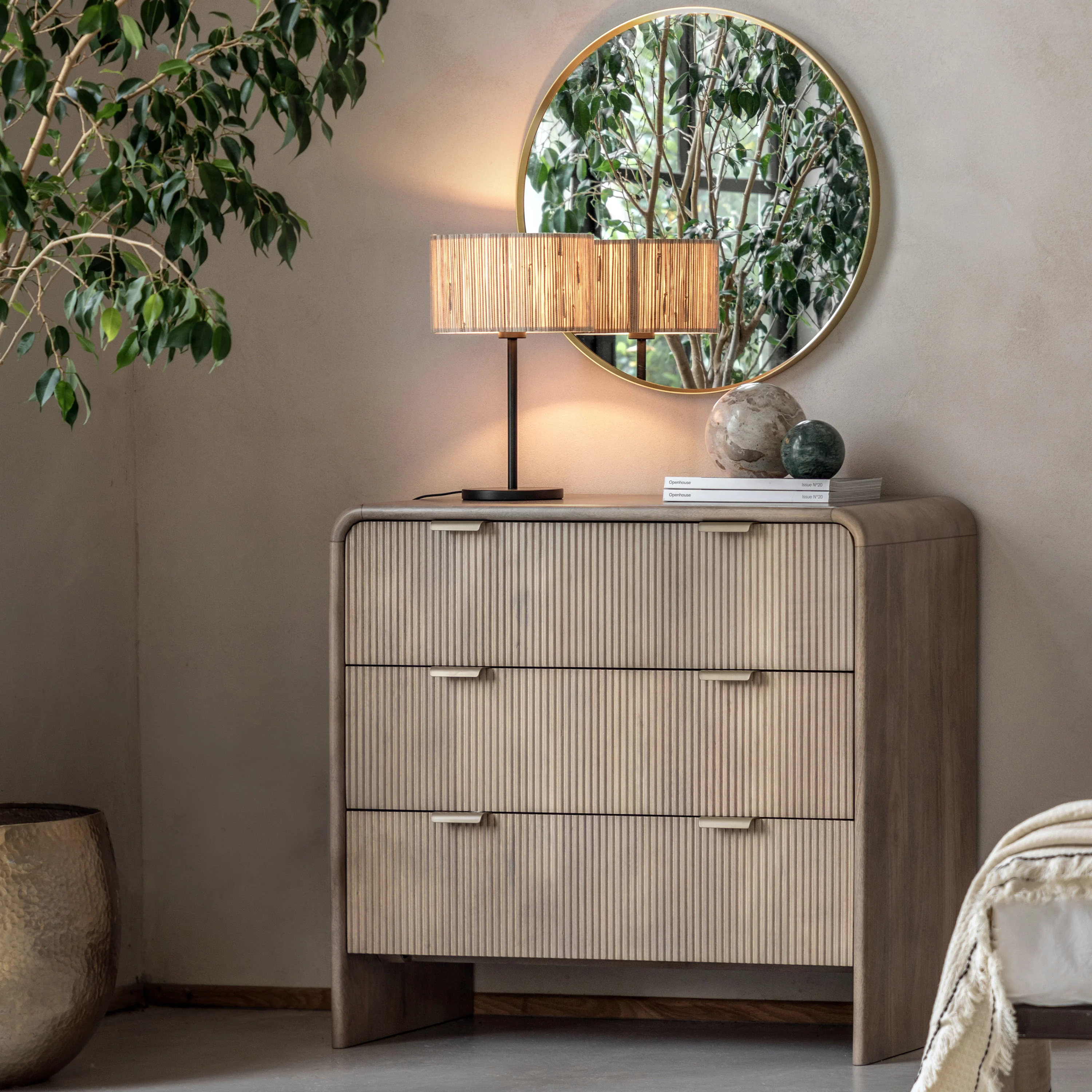 Colonna 3 Drawer Chest - 3 Drawer Chest Natural Mango Wood / Brass - Image 2