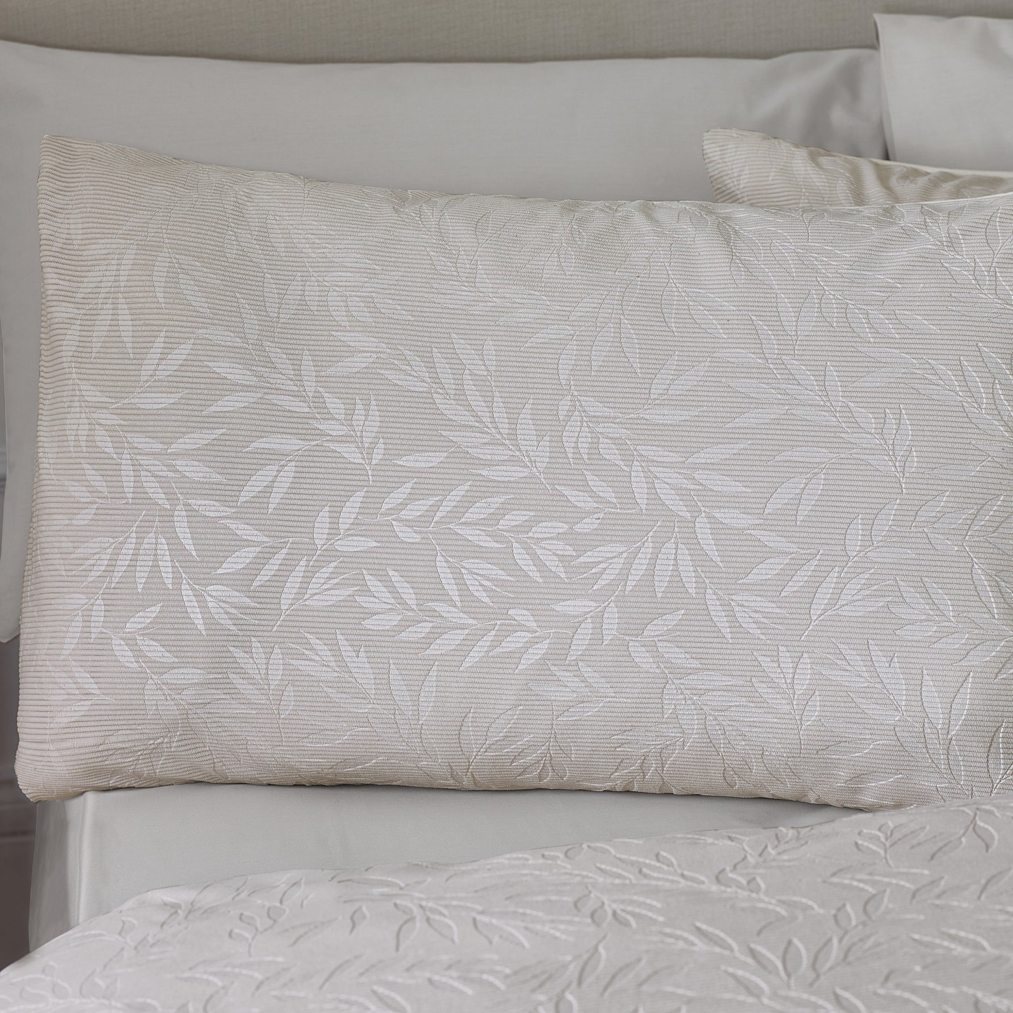 Corded Leaves Duvet Set Single - Image 2