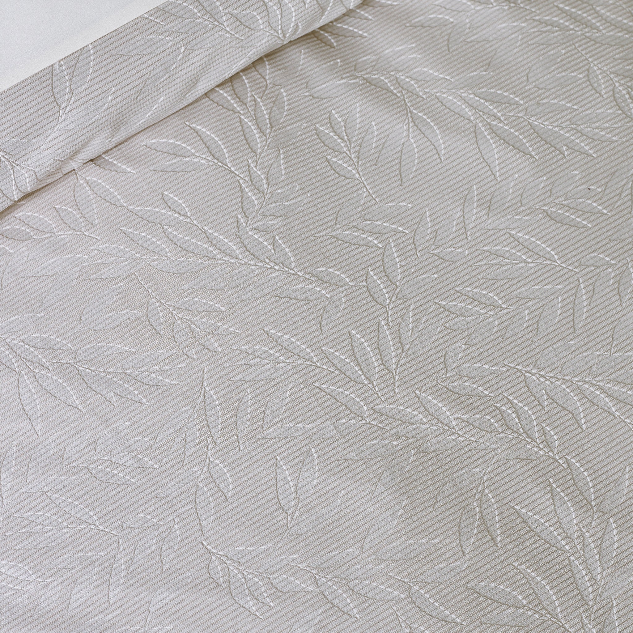 Corded Leaves Duvet Set Single - Image 3