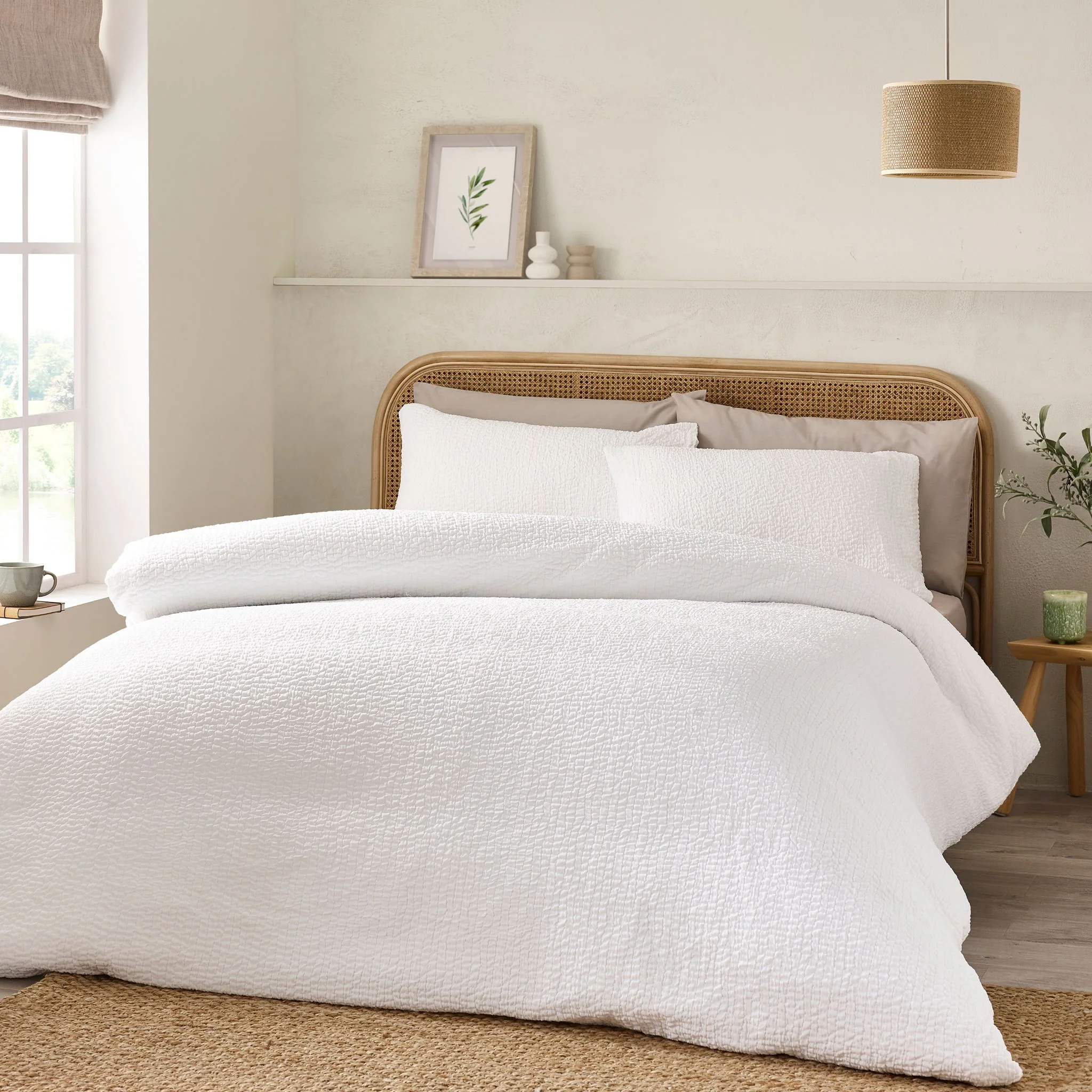 Catherine Lansfield Crinkle Seersucker White Duvet Set - Crinkle Seersucker White Duvet Set Double