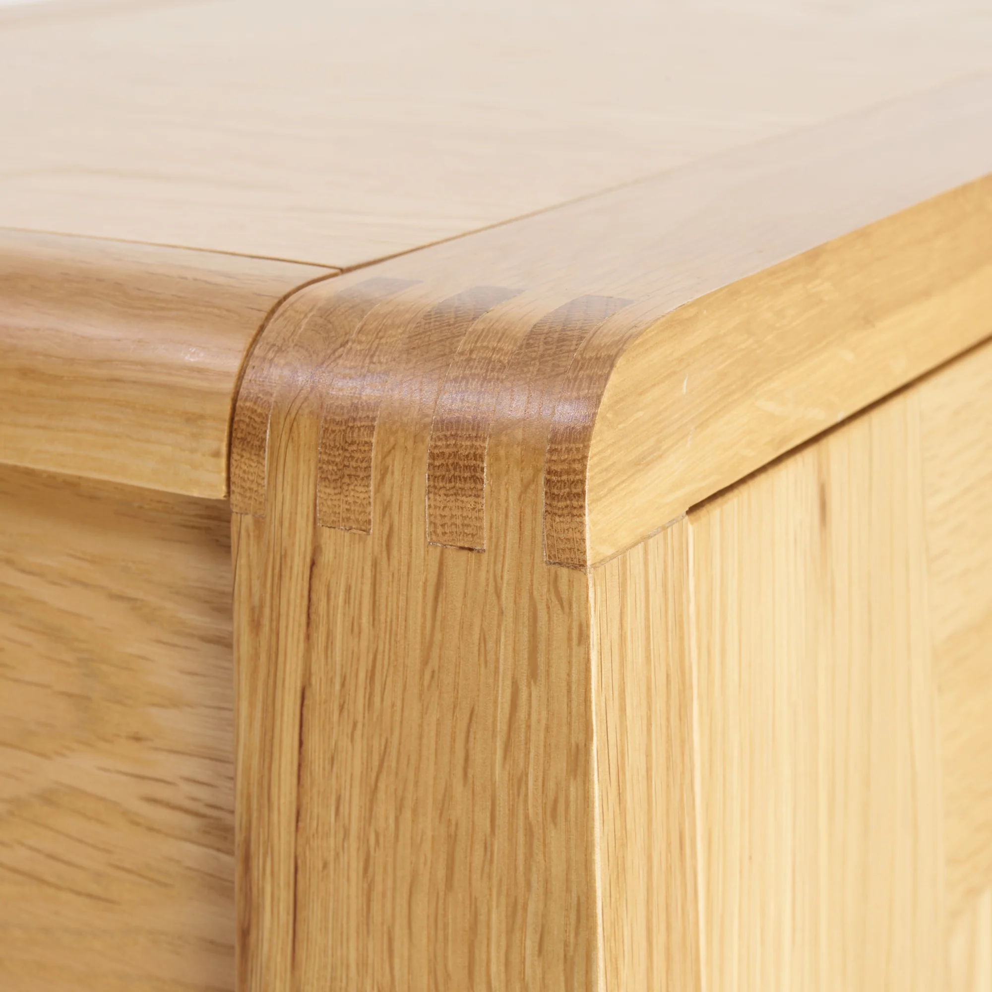 Ercol Bosco Large Sideboard - Large Sideboard Clear Matt - Image 4