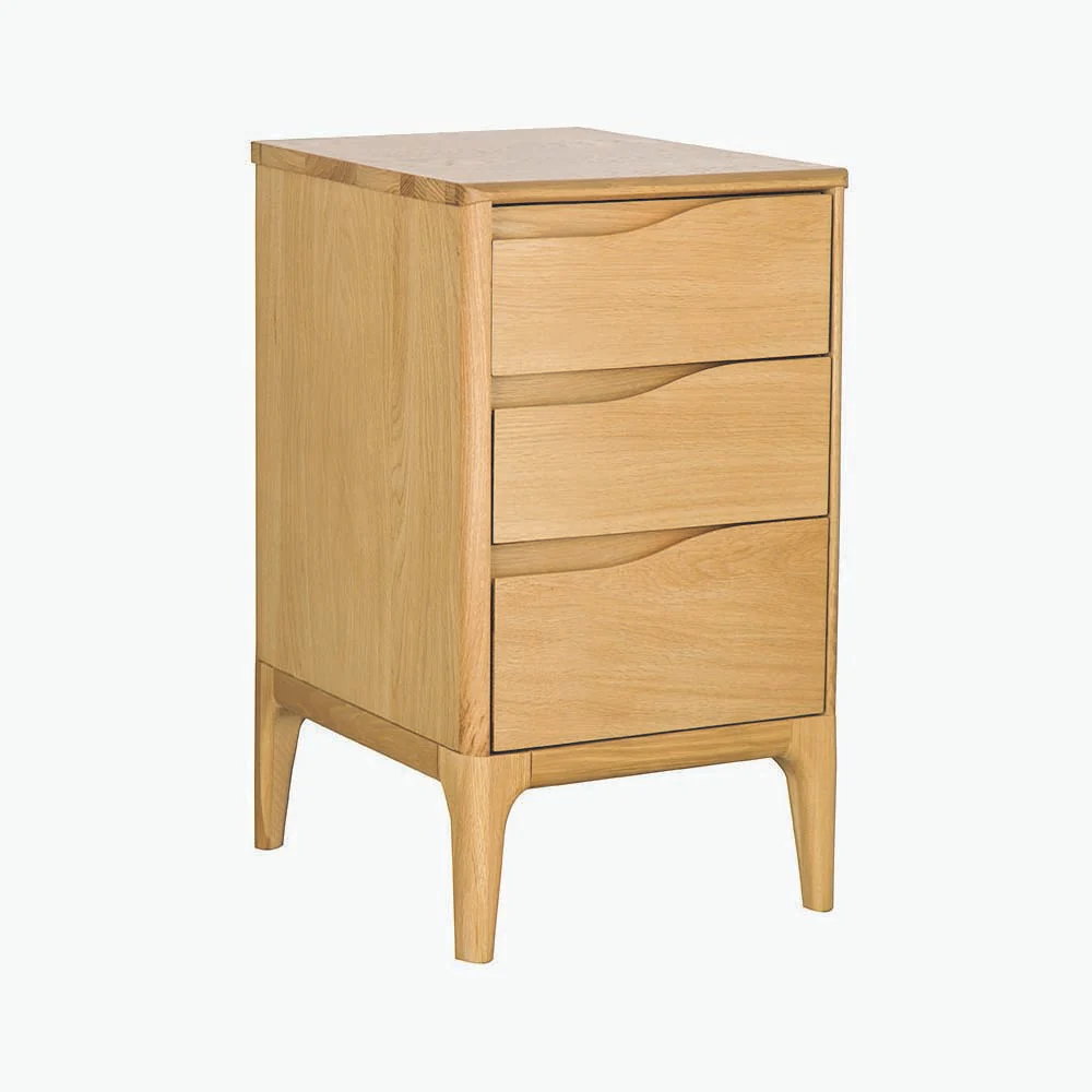 Ercol Rimini Bedside Cabinet - Compact Bedside Cabinet Clear Matt - Image 3