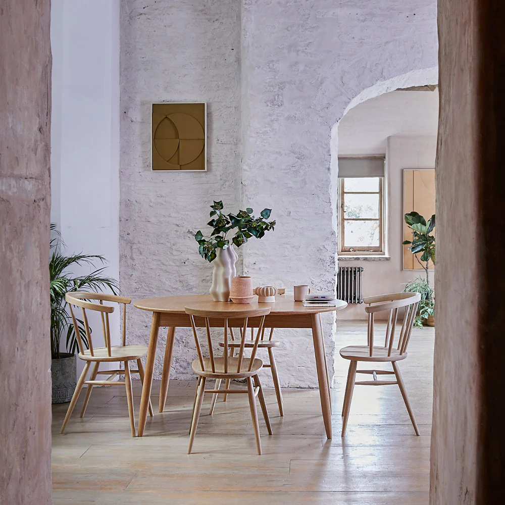 Ercol Teramo Extending Dining Table - Small Ext Dining Table Clear Matt - Small - Image 2