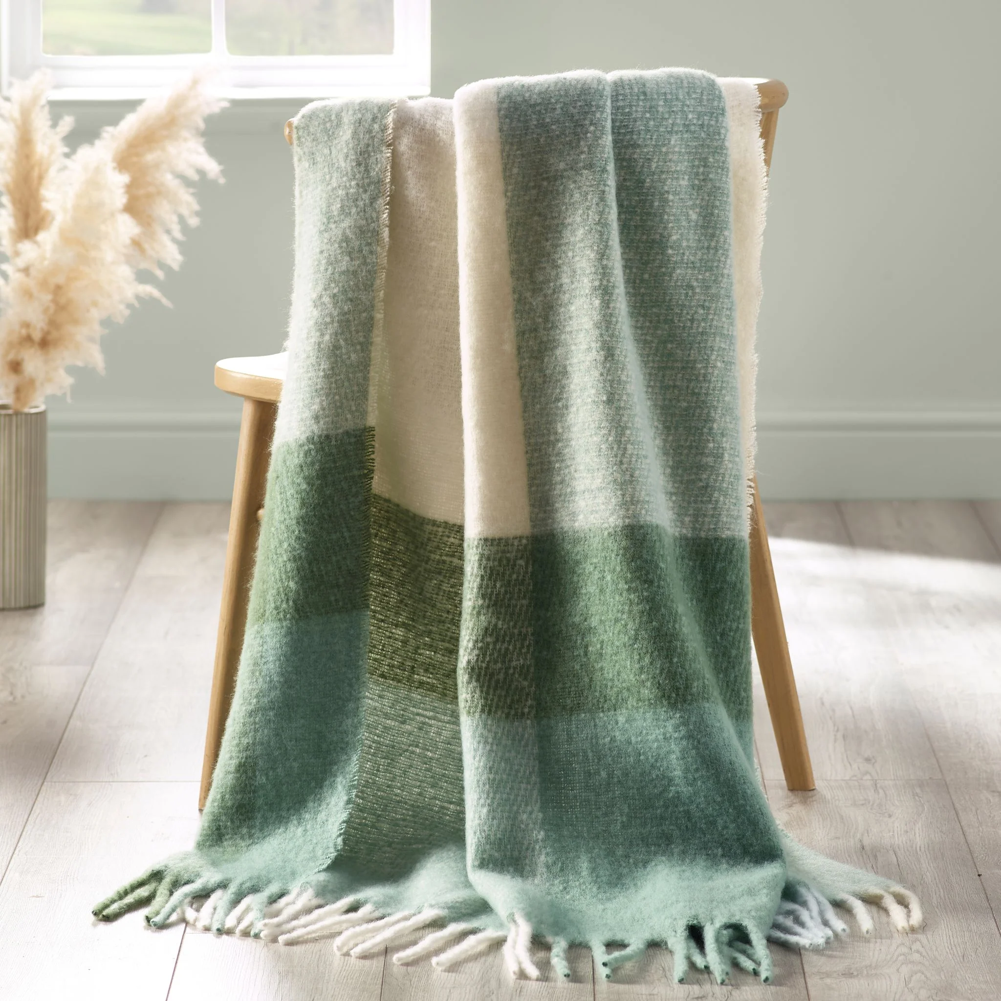 Catherine Lansfield Faux Mohair Green Check Throw - Faux Mohair Green Check Throw 130X170CM
