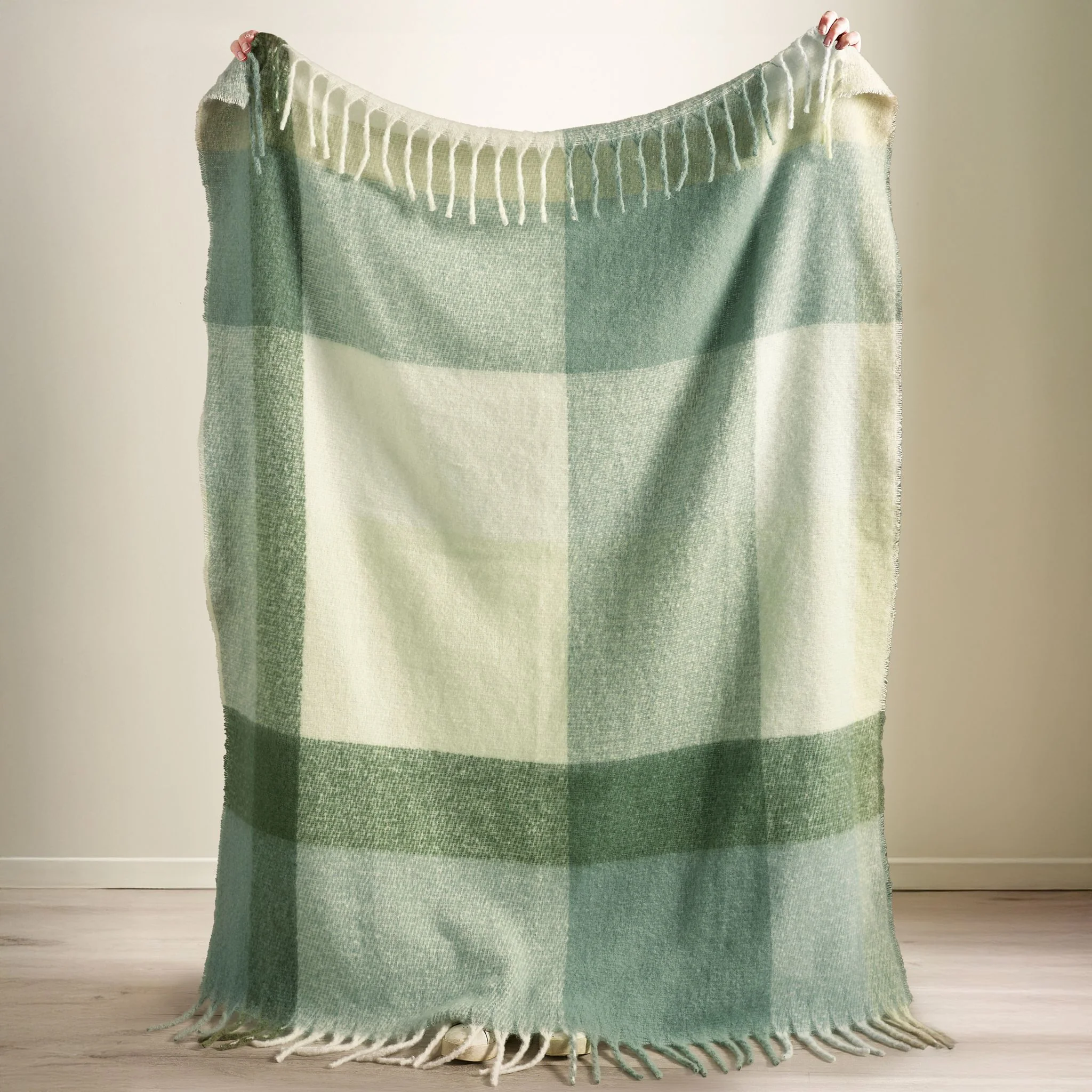 Catherine Lansfield Faux Mohair Green Check Throw - Faux Mohair Green Check Throw 130X170CM - Image 2