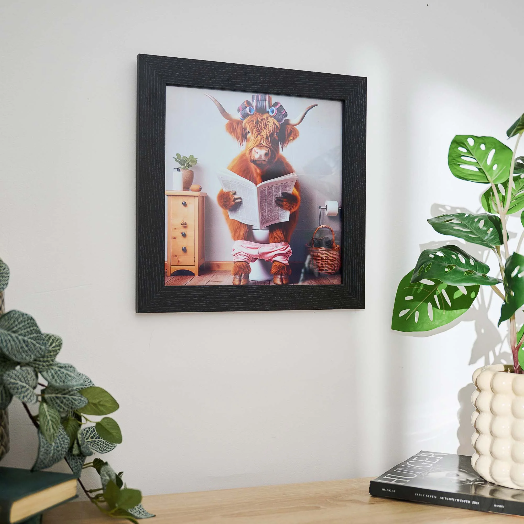 Female Highland Cow On Loo Wall Art - Female Highland Cow On Loo 30x30