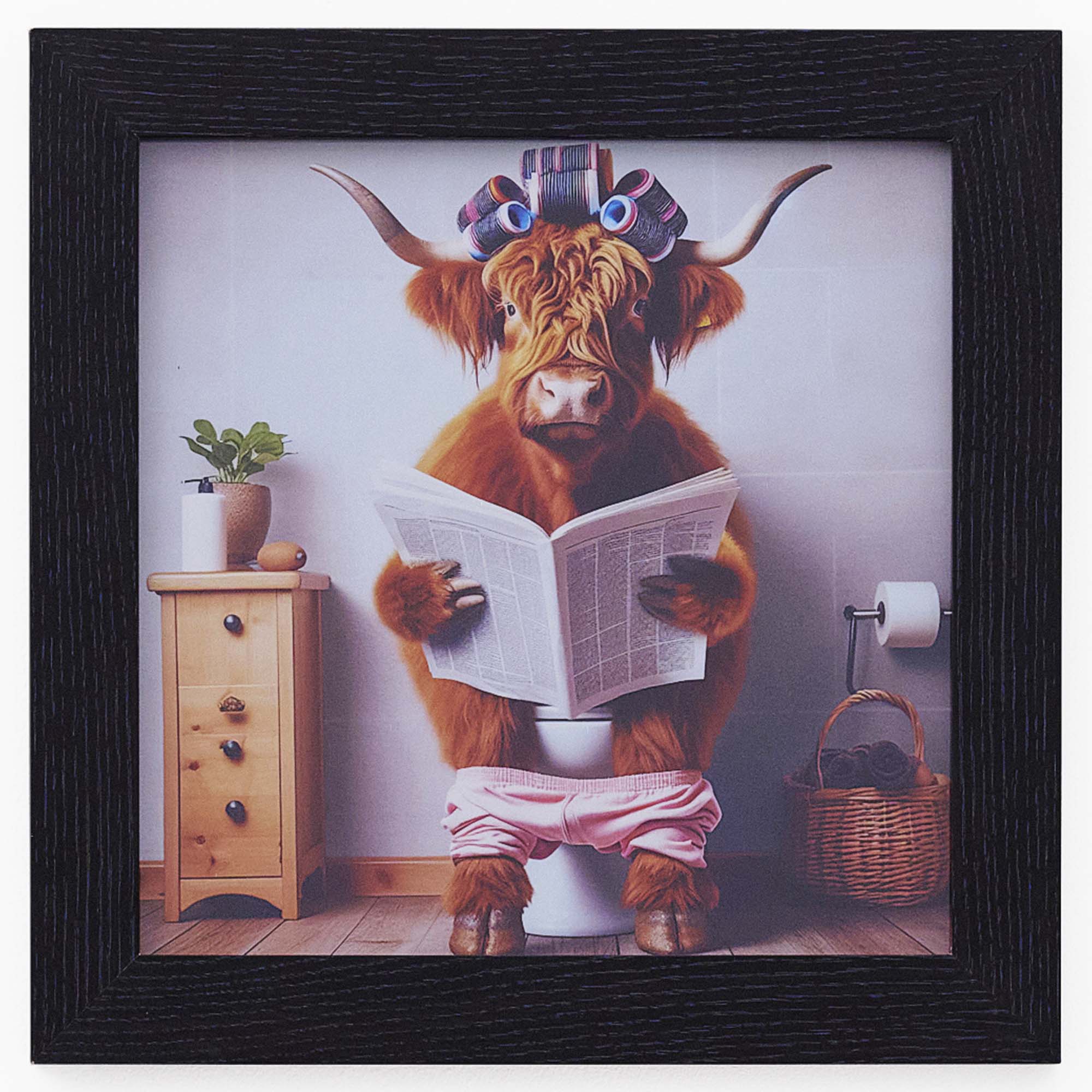 Female Highland Cow On Loo Wall Art - Female Highland Cow On Loo 30x30 - Image 2