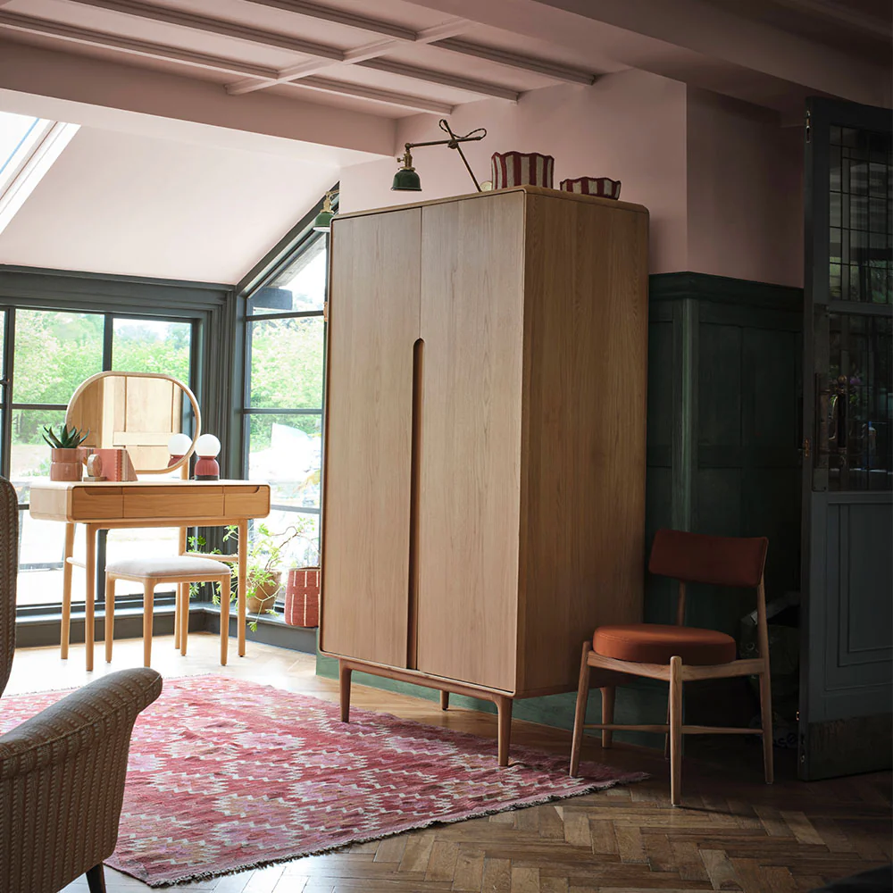 G Plan Winchester Double Wardrobe - Double Wardrobe Light Oak - Image 2
