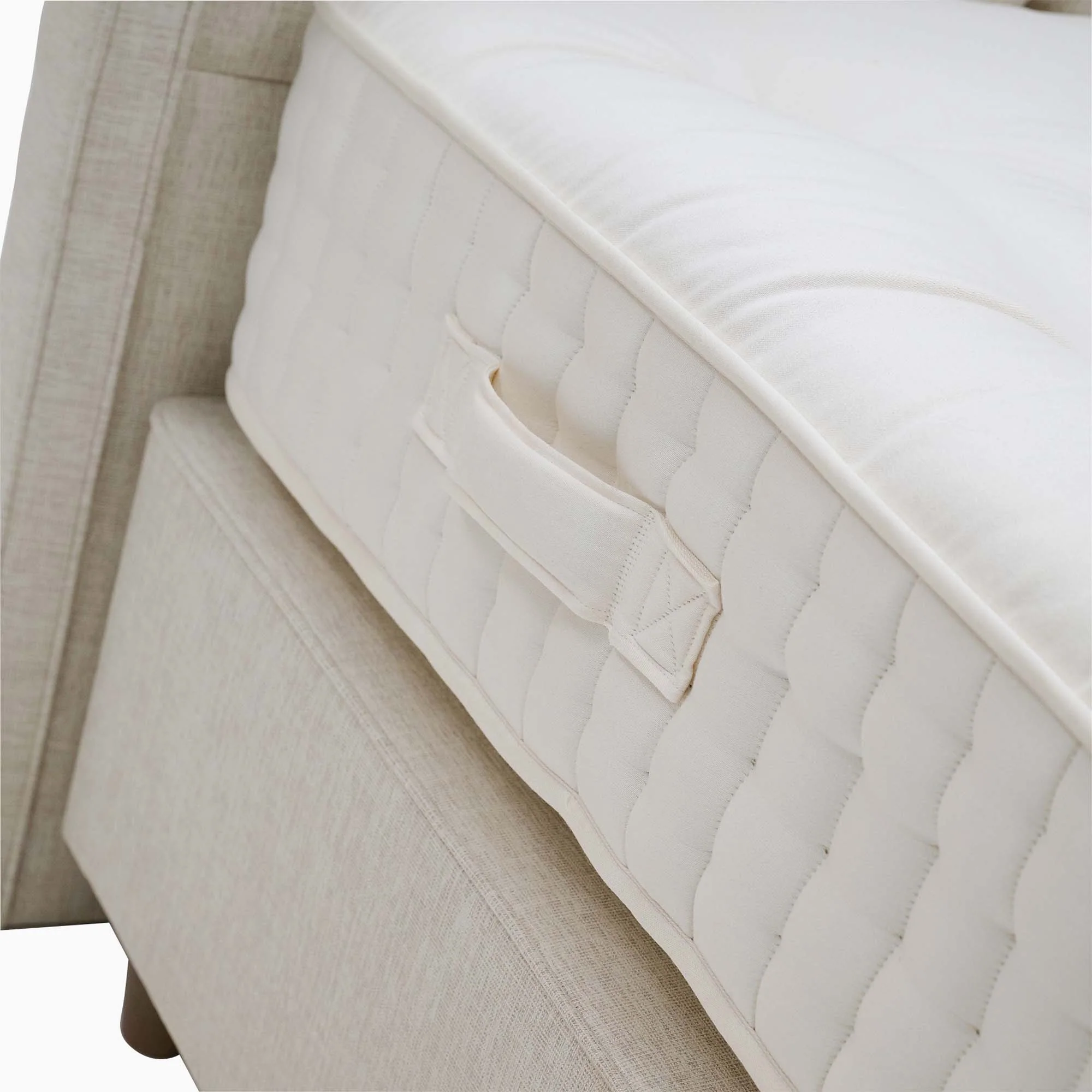 Harrison Spinks Sueno Divan Bed Set - True Edge Divan Set 135 x 190cm - Double - Image 6