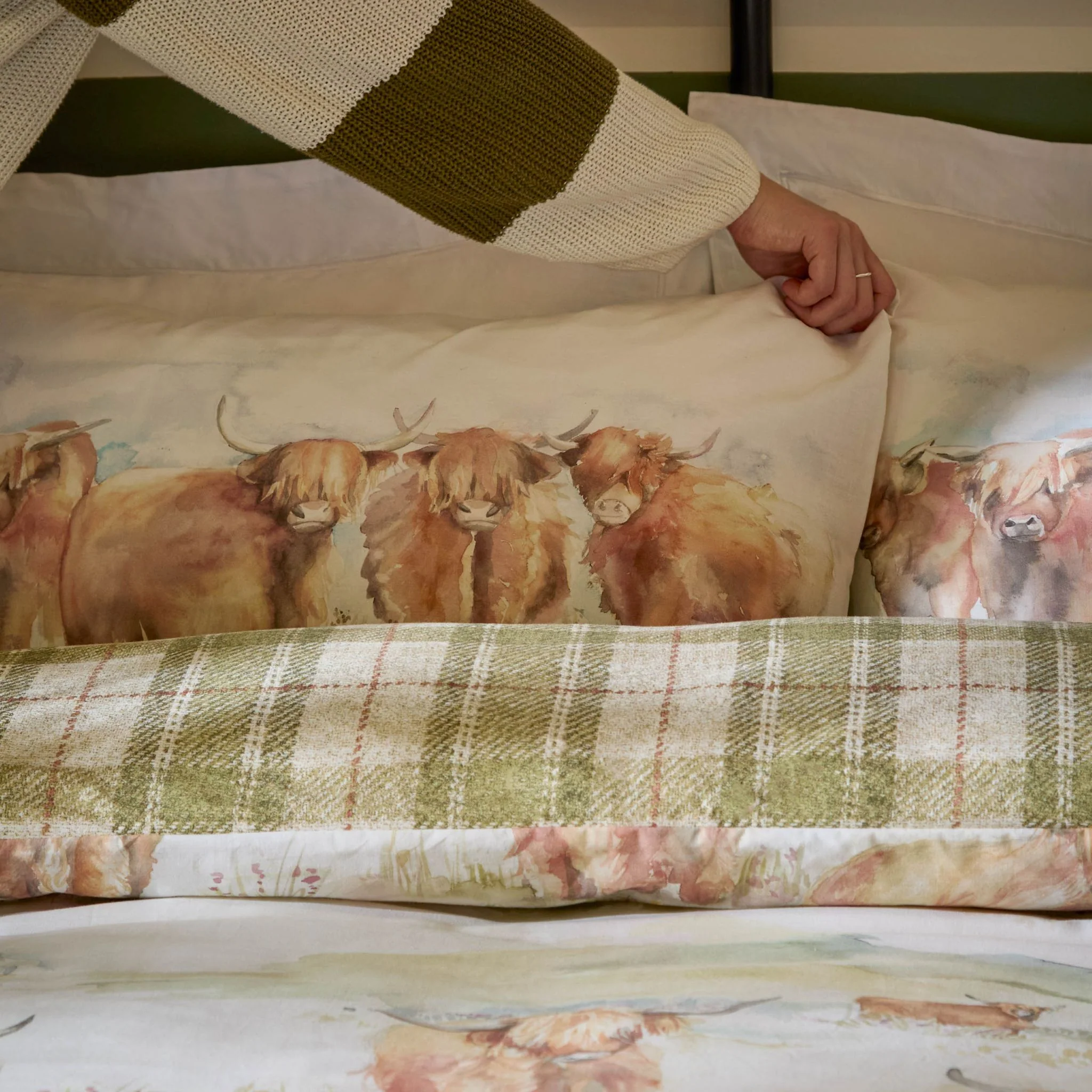 Voyage Highland Cattle Duvet Cover Set - Voyage Highland Cattle Double Duvet Set Multicolour - Image 3