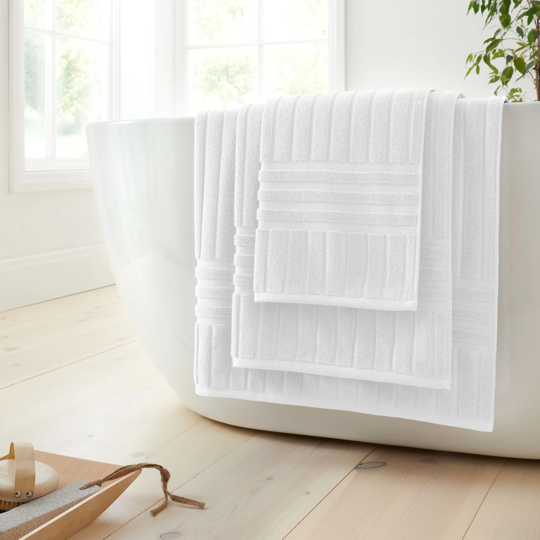 Bianca Hotel Towel White - Hotel Bath Towel White