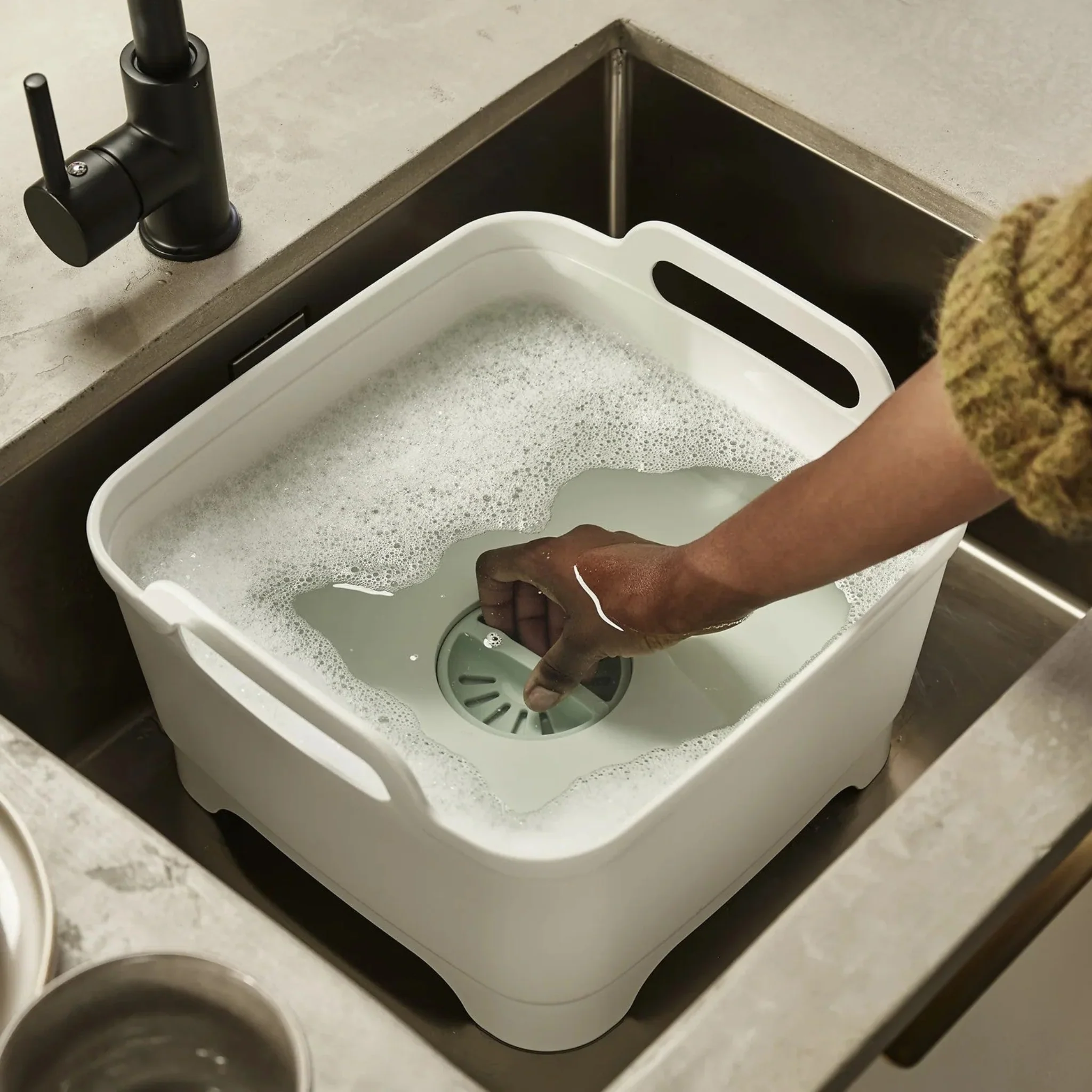 Joseph Joseph Green Grey Wash & Drain Bowl - Wash&Drain Bowl Light Stone Sage - Image 2