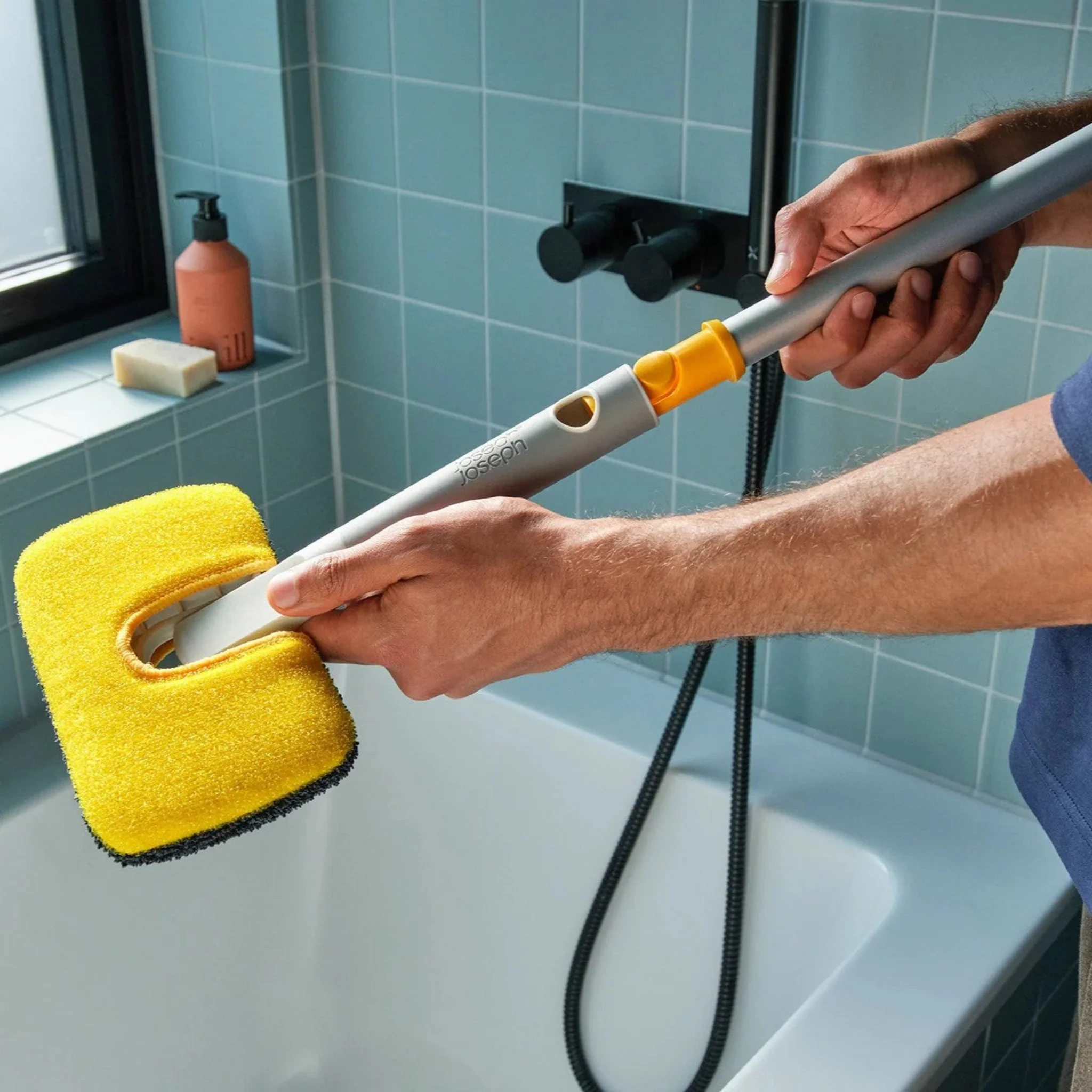 Joseph Joseph Telescopic Extension Pole - Telescopic Extension Pole - Image 3