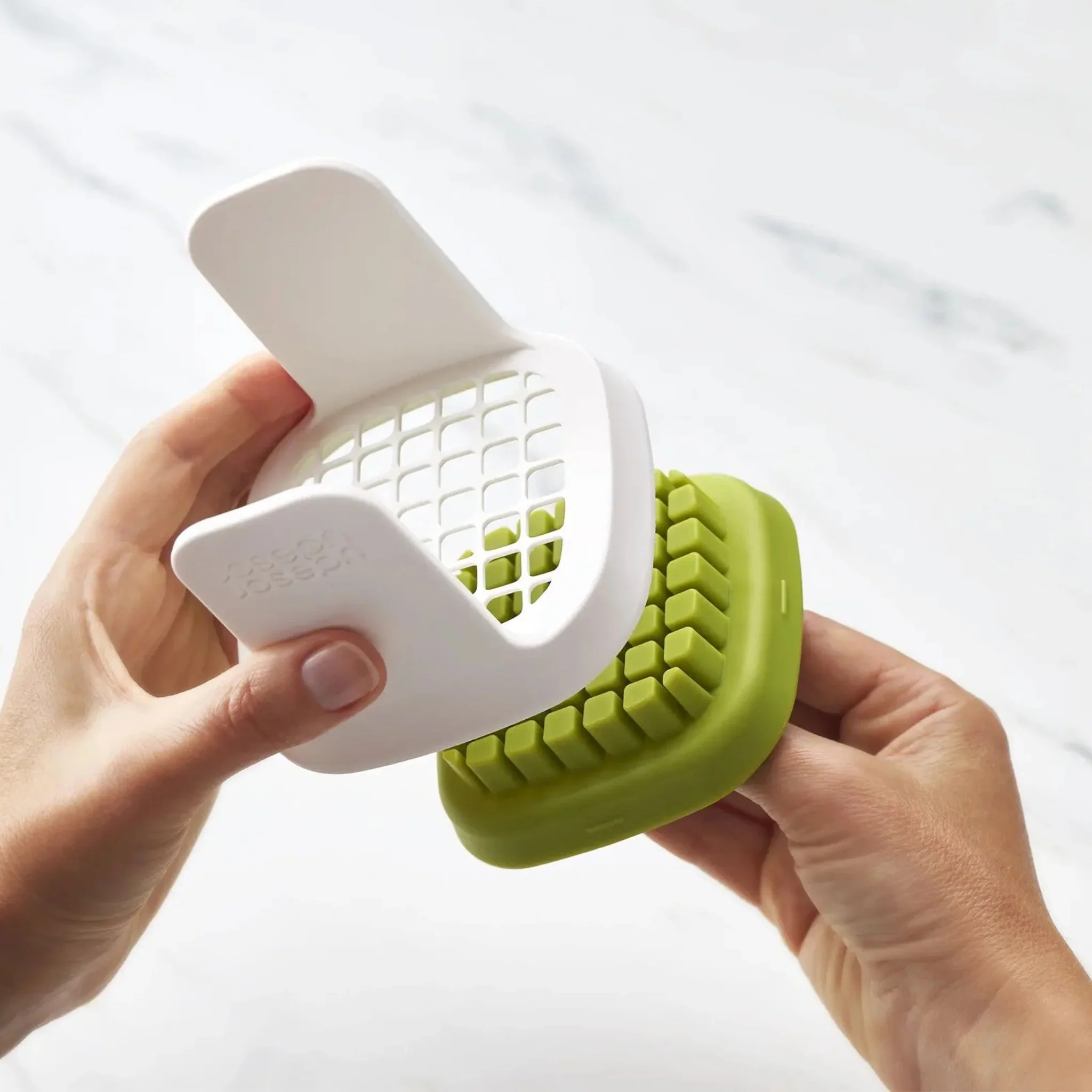 Joseph Joseph White Vegetable Dicer - ChopCup Vegetable Dicer White - Image 4