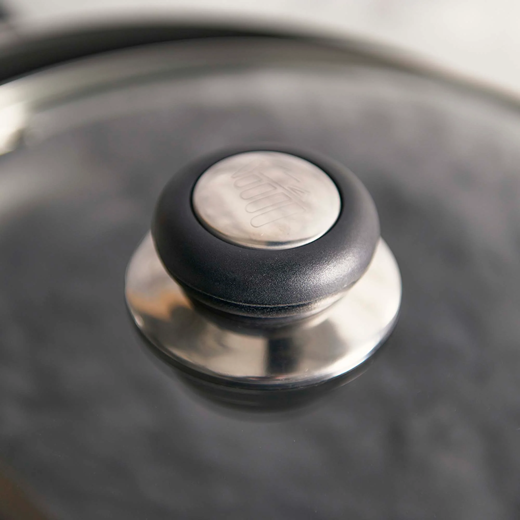Judge Vista Medium Drain Lid Saucepan - Judge Vista Drain Lid Saucepan 18CM - Image 4