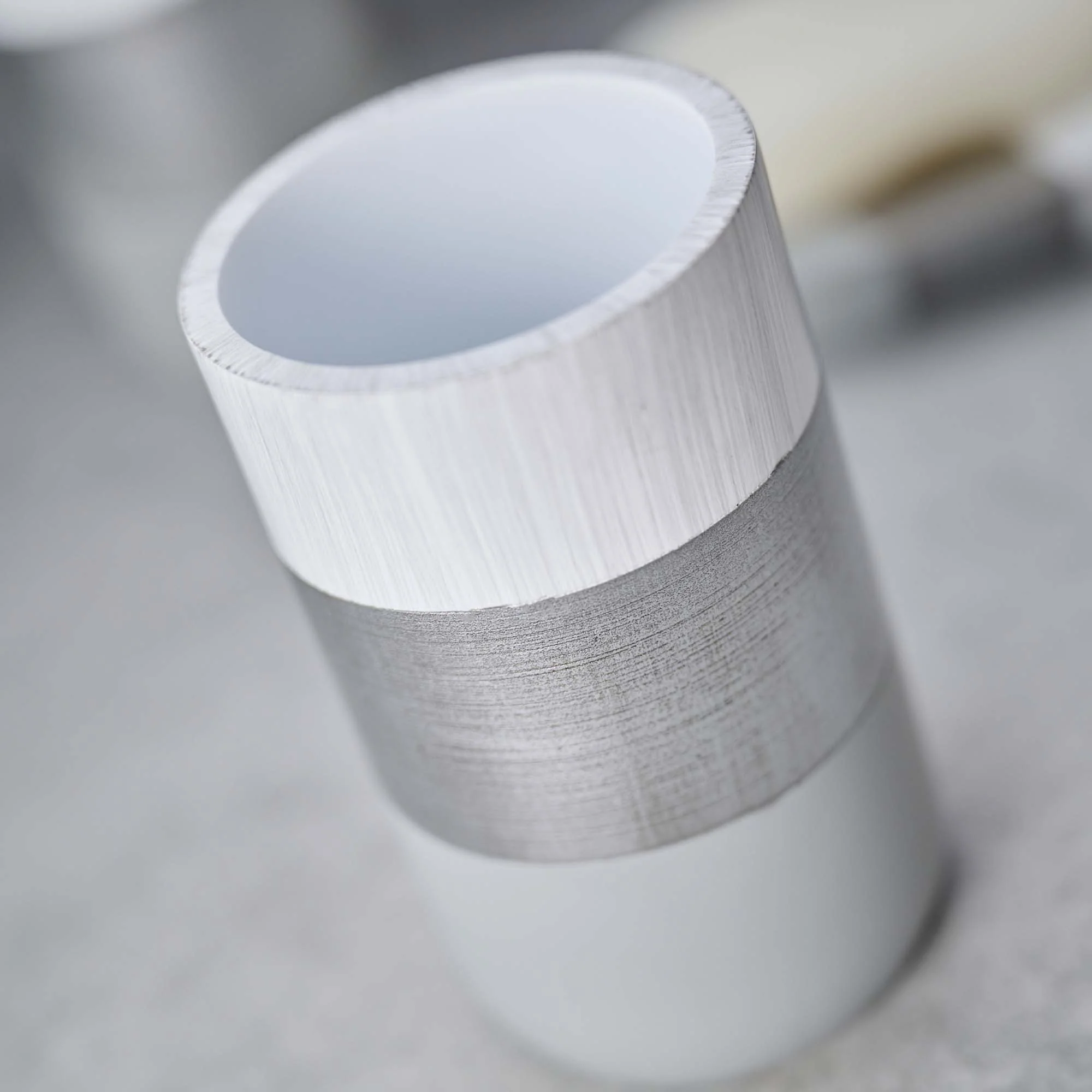 Luxe Toothbrush Holder - Luxe Tumbler - Image 3