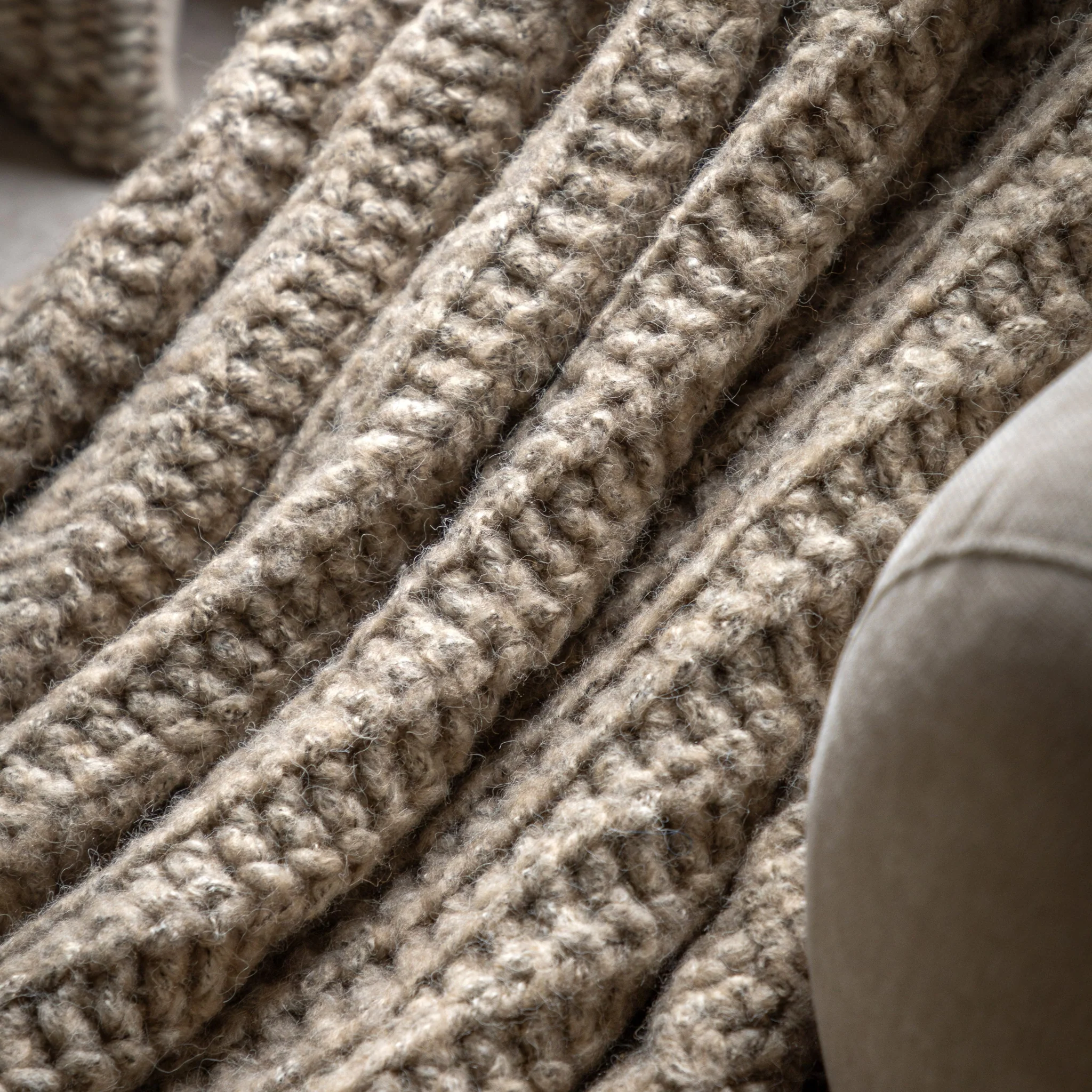Luxury Melange Knit Brown Throw - Luxury Melange Knit Throw Oatmeal 130x170CM - Image 3