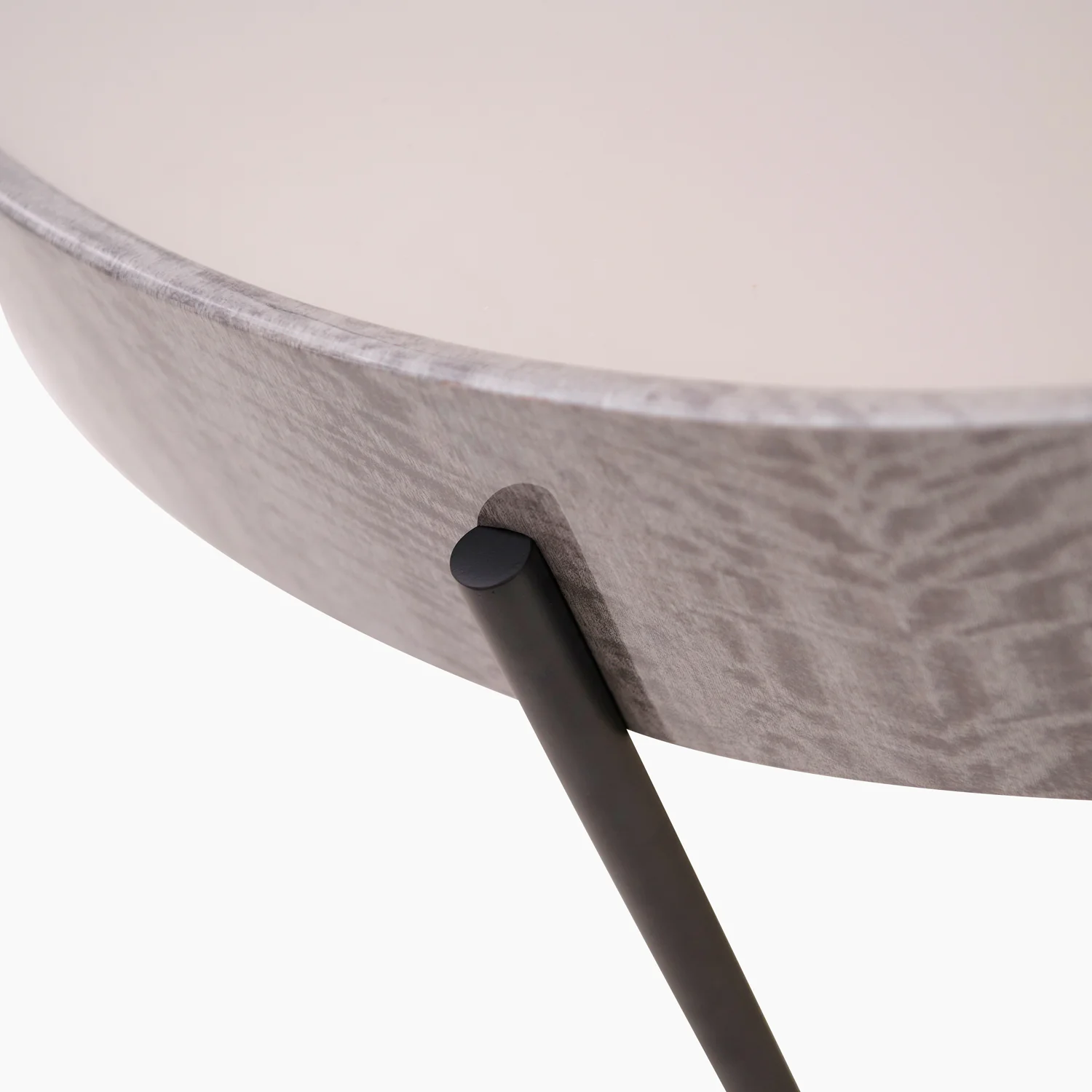 Malia Coffee Table - Coffee Table Grey Maple / Flannel Grey Matt & Matt Black - Image 3