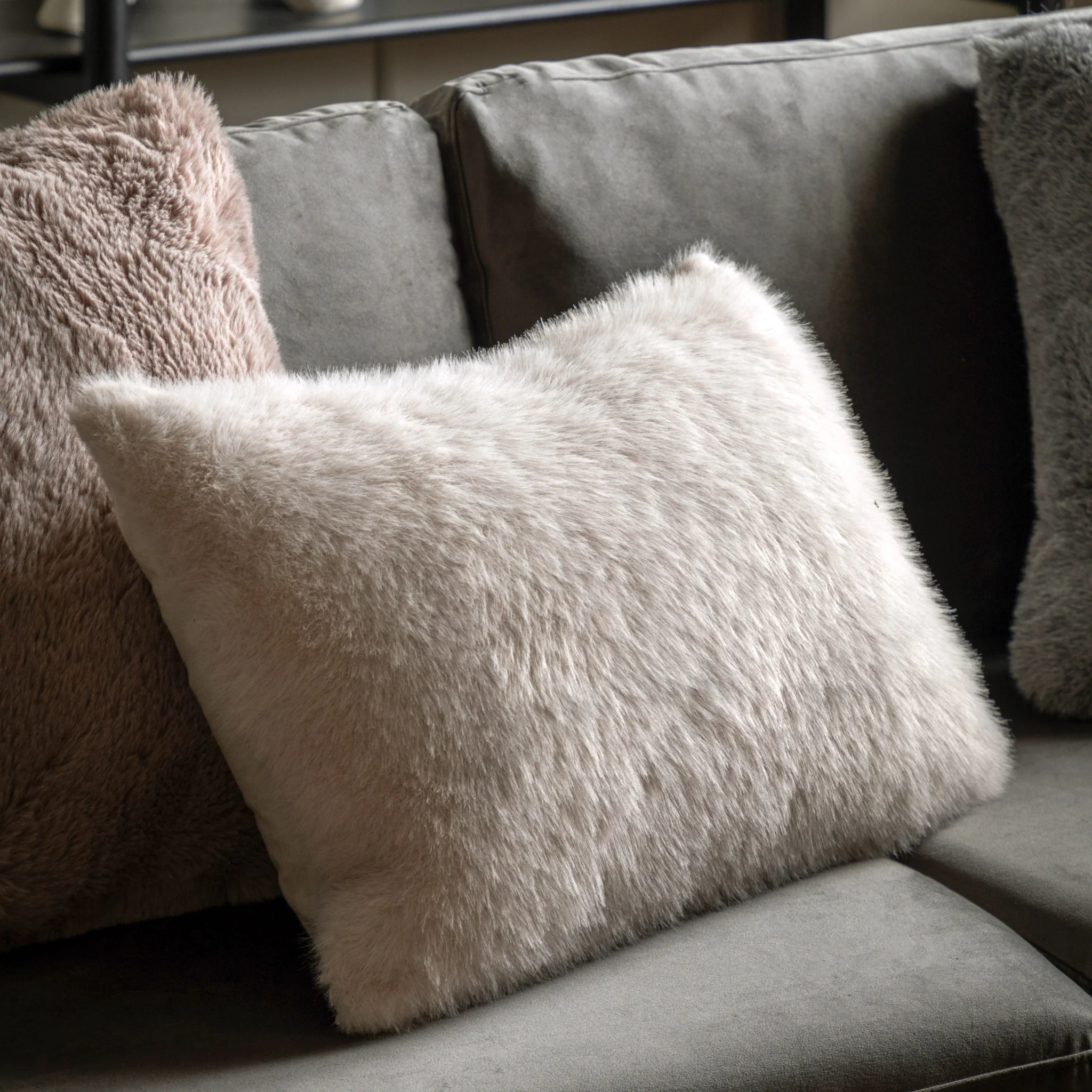 Maple Faux Fur Cream Rectangle Cushion - Maple Faux Fur Cushion Oatmeal 40x60CM