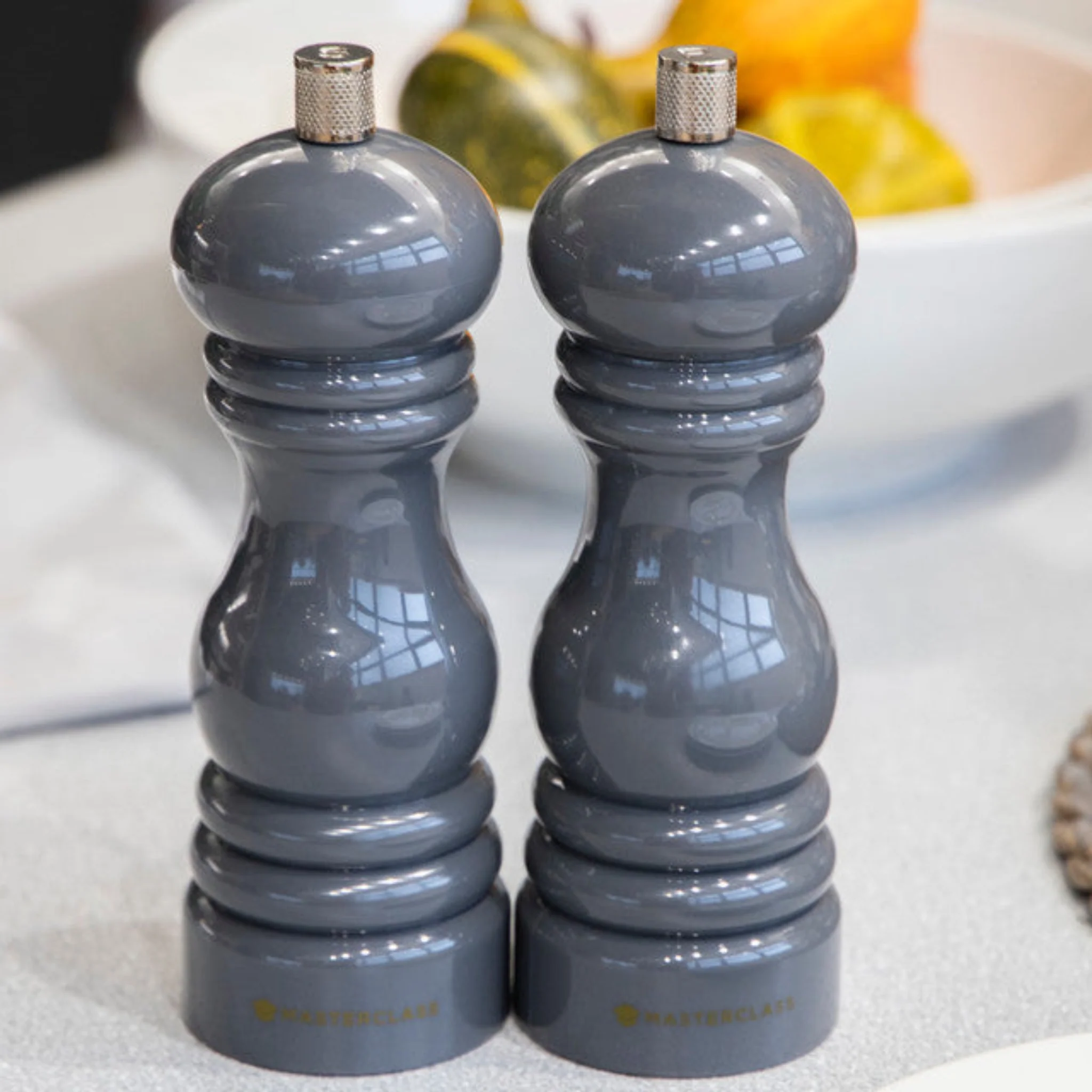 Masterclass Dark Grey Salt and Pepper Mill - Mc Salt/Pepper Mill 17CM Dark Grey