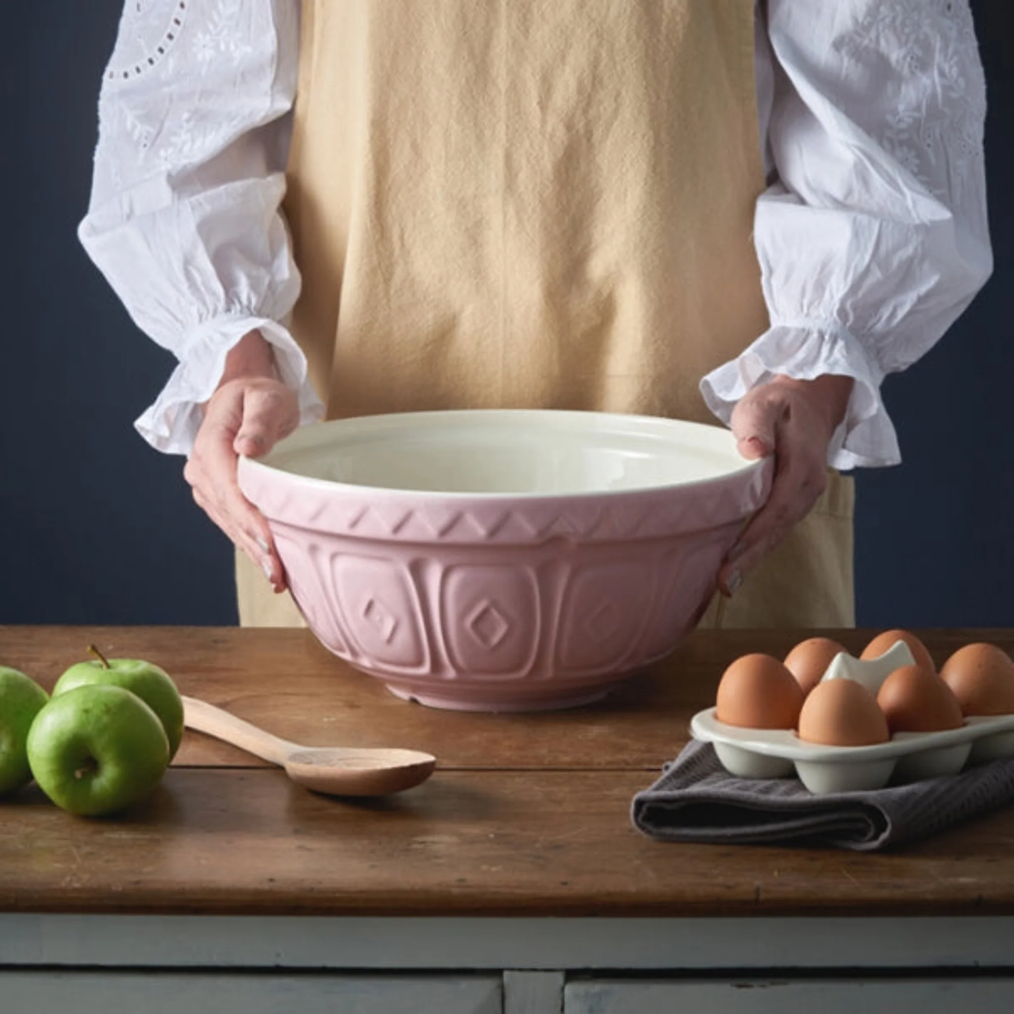 Mason Cash Pink Mixing Bowl - MC Colour Mix S12 Powder Pink Mixing Bowl 29CM