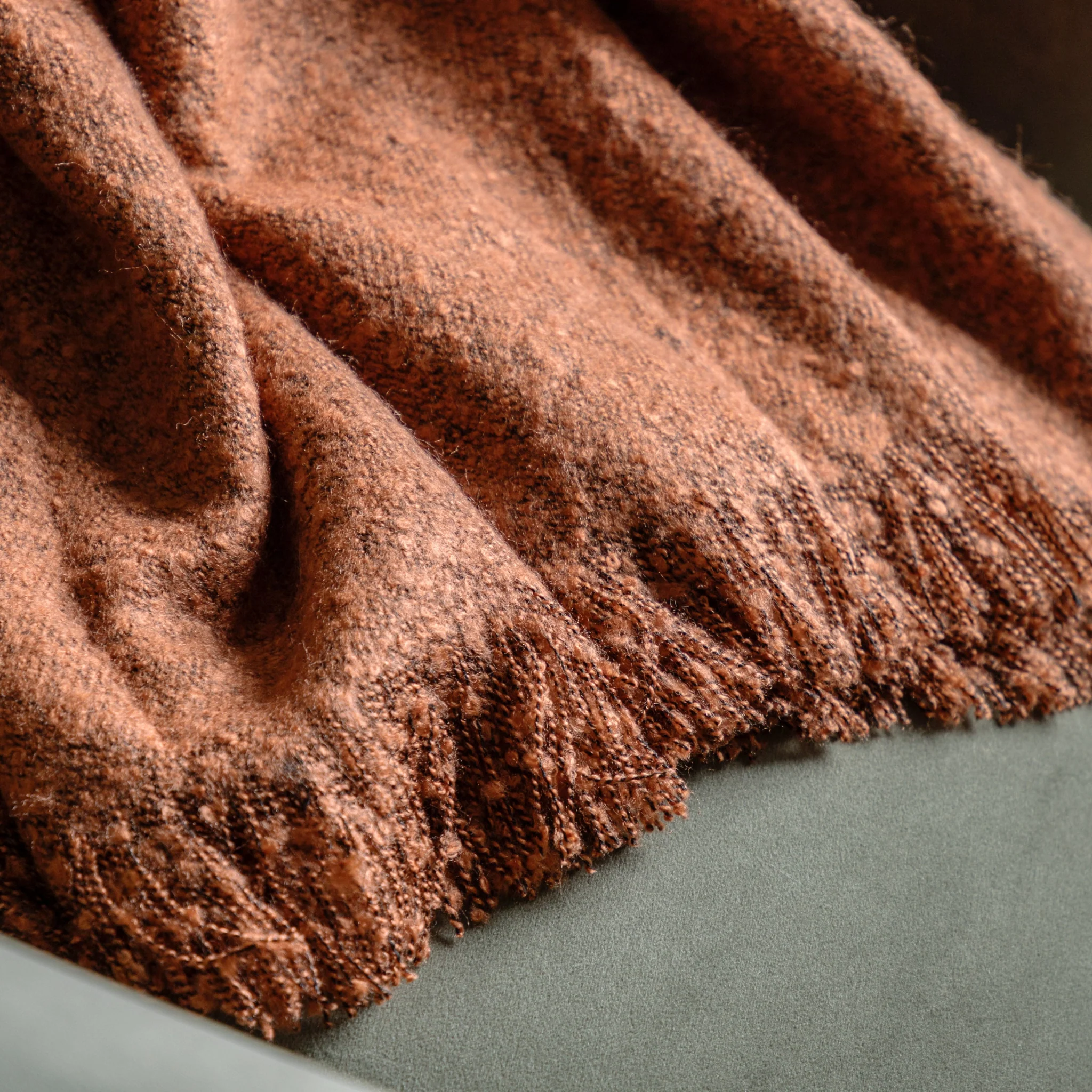 Melange Acrylic Orange Throw - Melange Acrylic Throw Rust 130x150CM - Image 2
