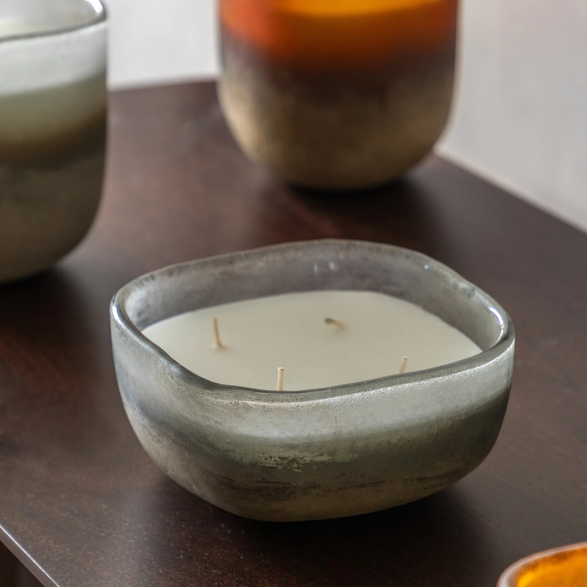 Mercury Candle Amber & Lily Large - Mercury Candle Amber & Lily Large