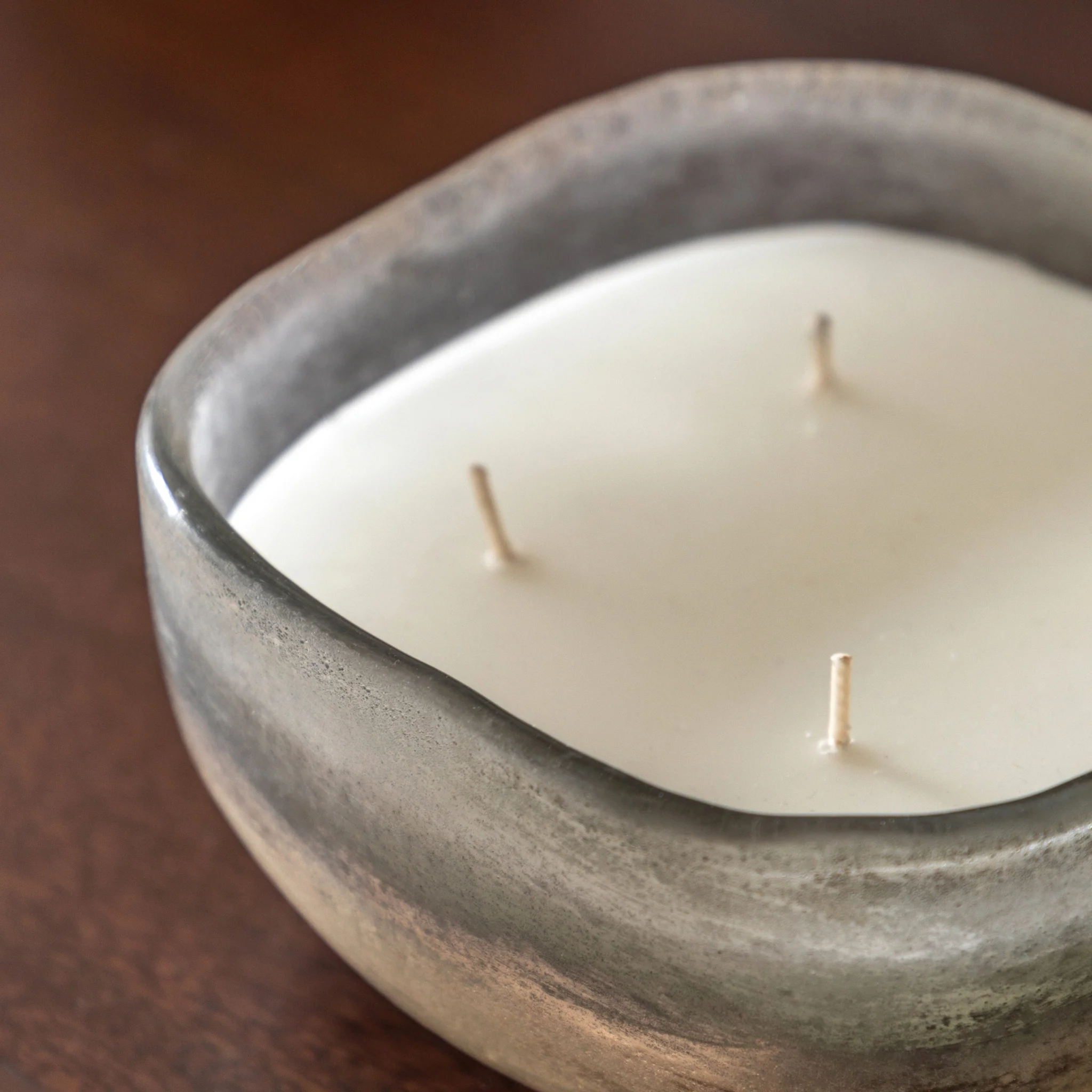 Mercury Candle Amber & Lily Large - Mercury Candle Amber & Lily Large - Image 4