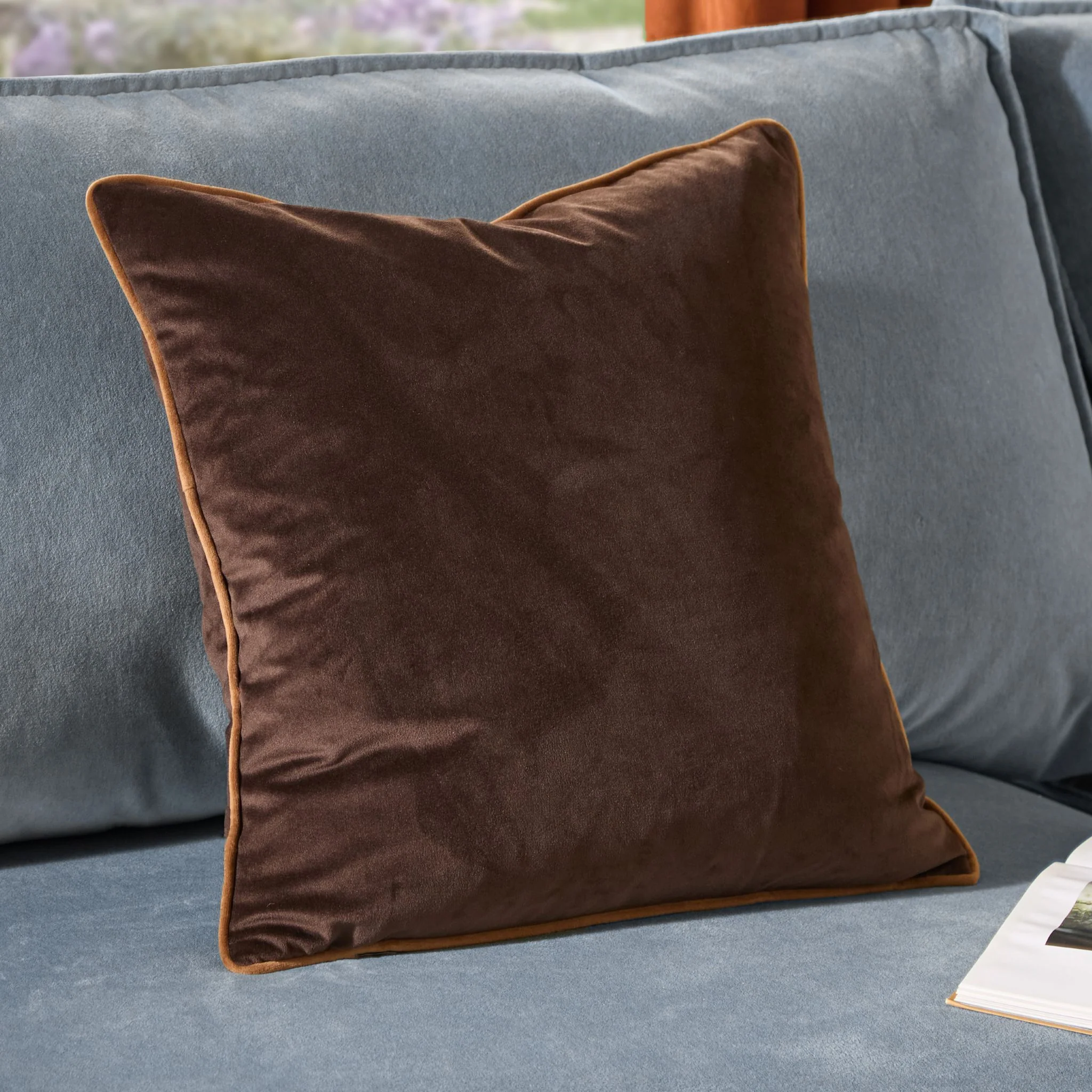 Meridian Chocolate & Caramel Cushion - Meridian Chocolate & Caramel Cushion 45CM