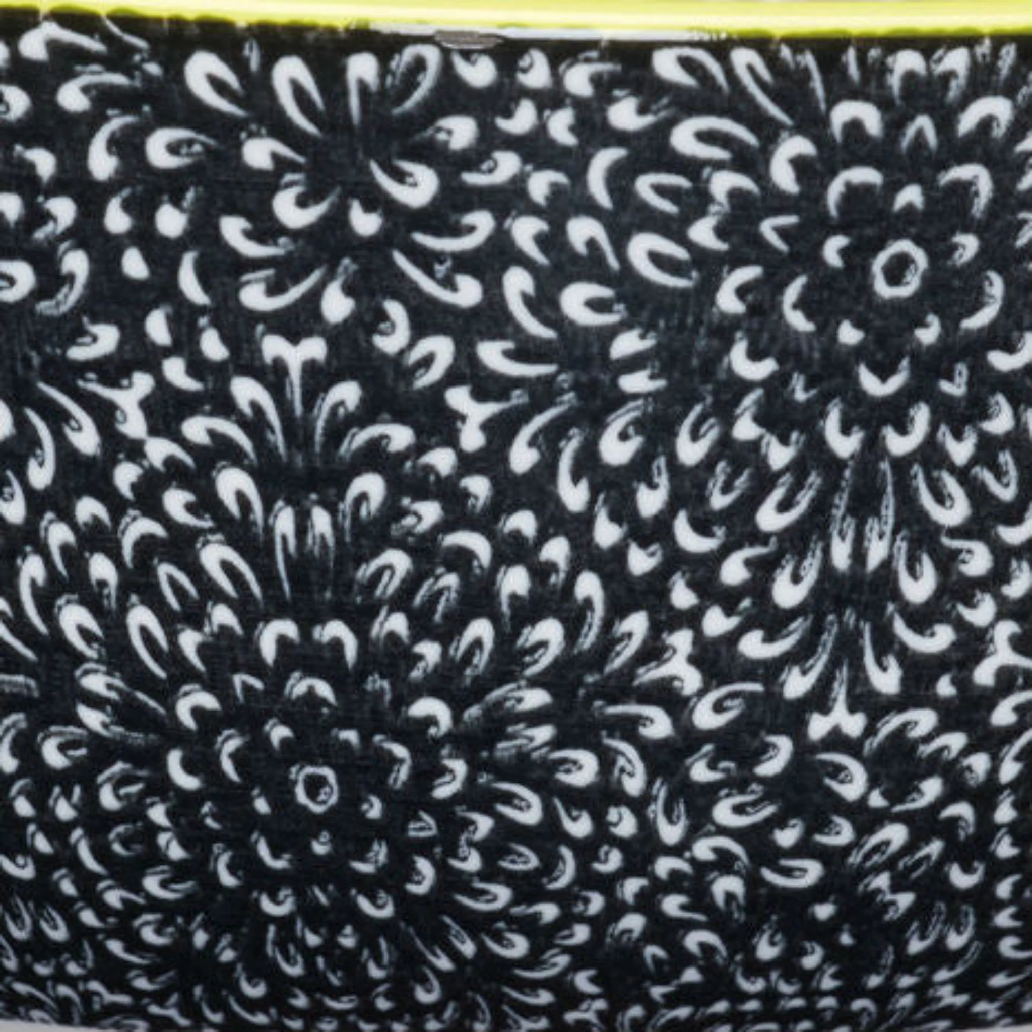 Mikasa Black Floral Bowl - Mikasa Black Floral Bowl 15.7CM - Image 2