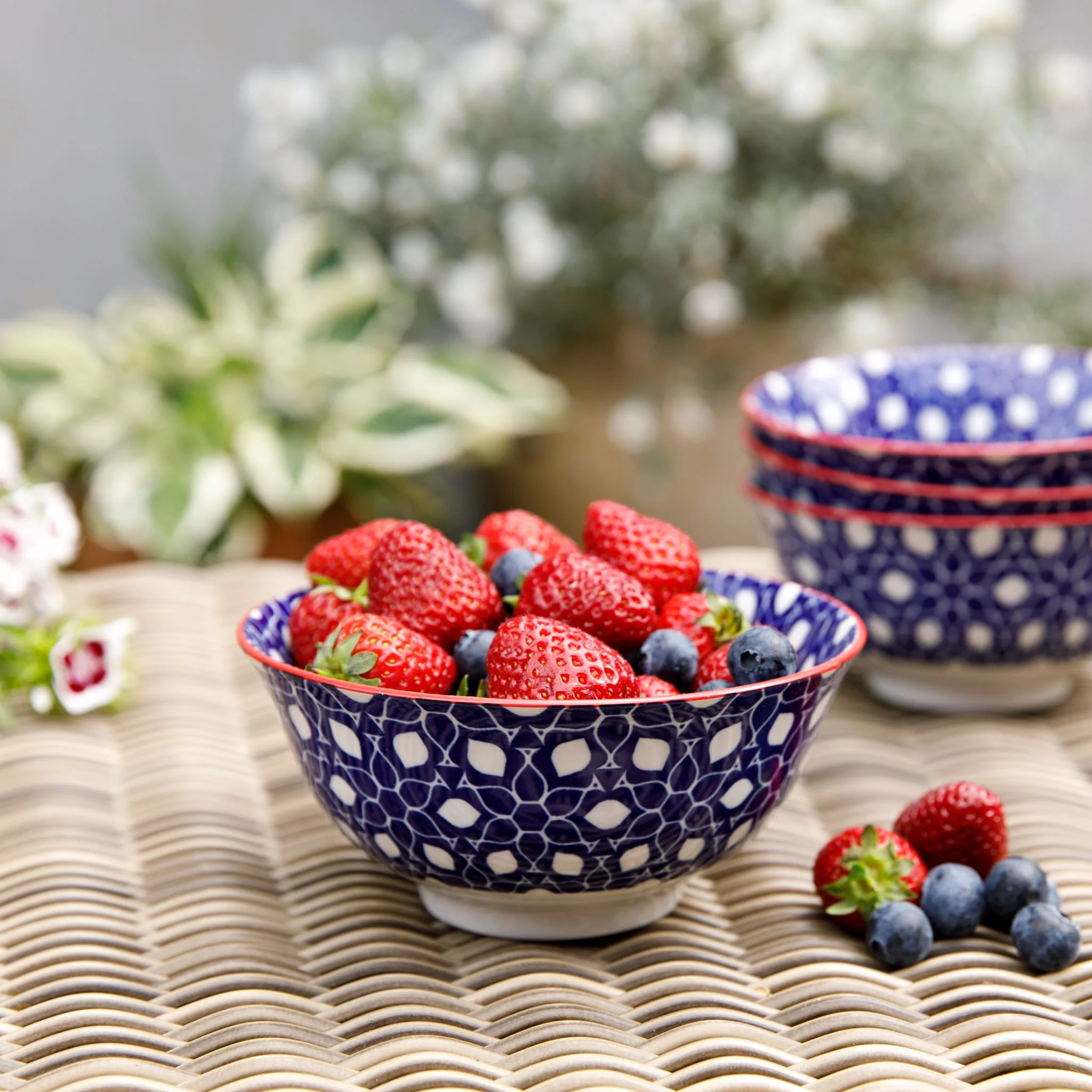Mikasa Blue Floral Bowl - Mikasa Floral Bowl 15.7CM - Image 2