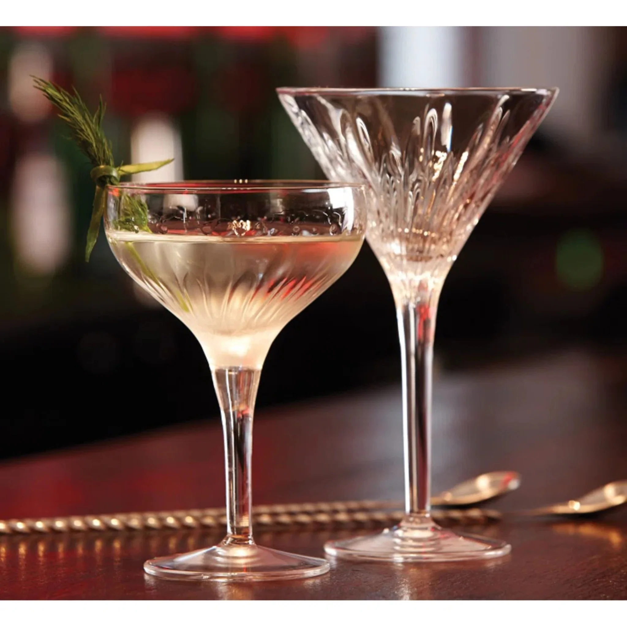 DISC Mixology Martini Glasses 4pk