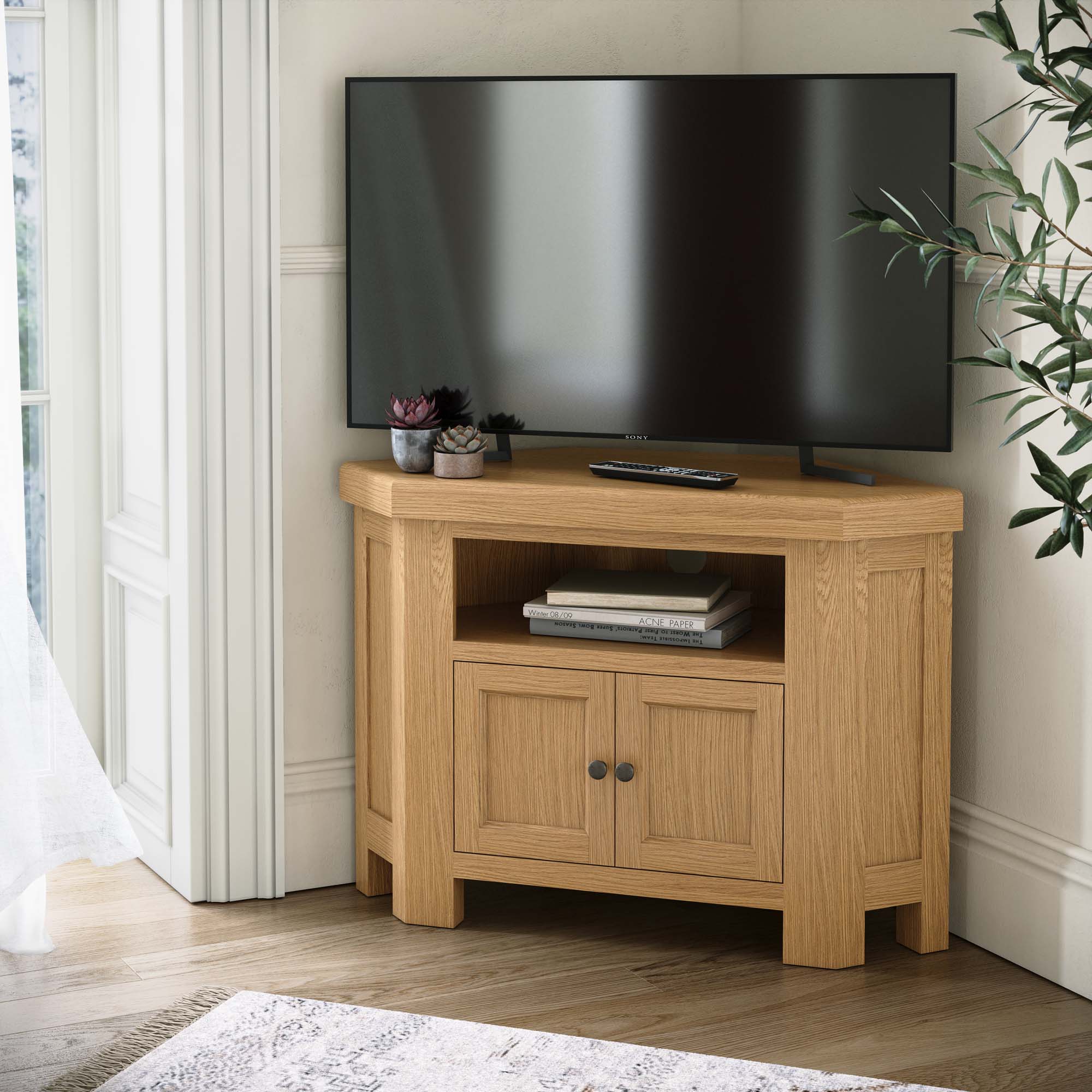 Navarre 2 Door Corner TV Unit - Corner TV Unit With 2 Doors Oak / Oak Veneer - Image 2