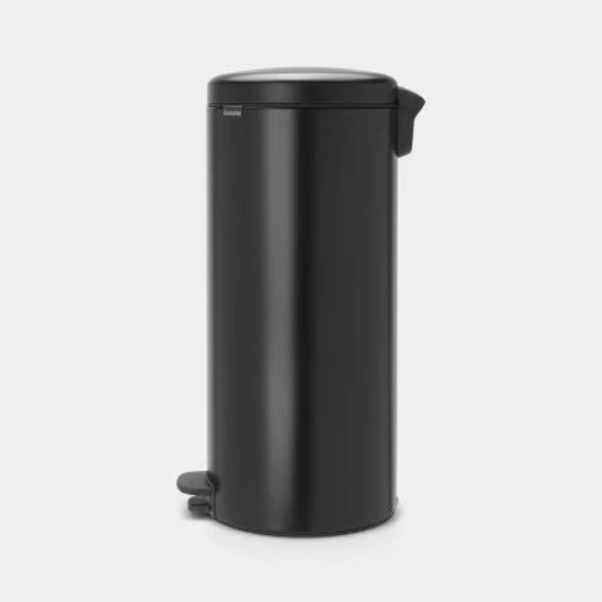 Newicon Pedal Bin Matt Black 30L - Image 3