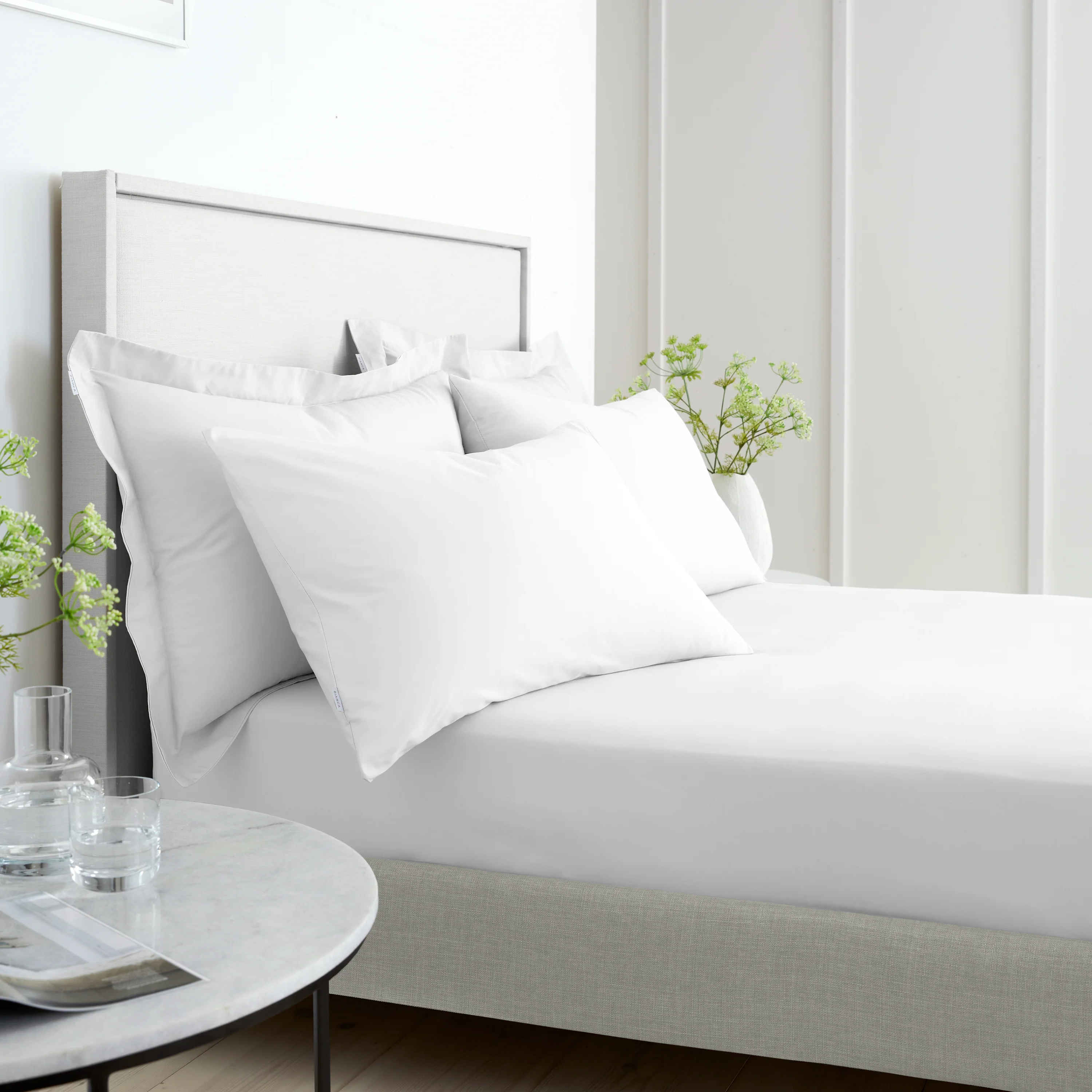 Bianca Percale White Fitted Bed Sheet - 200TC Percale White Super King Fitted Sheet - King