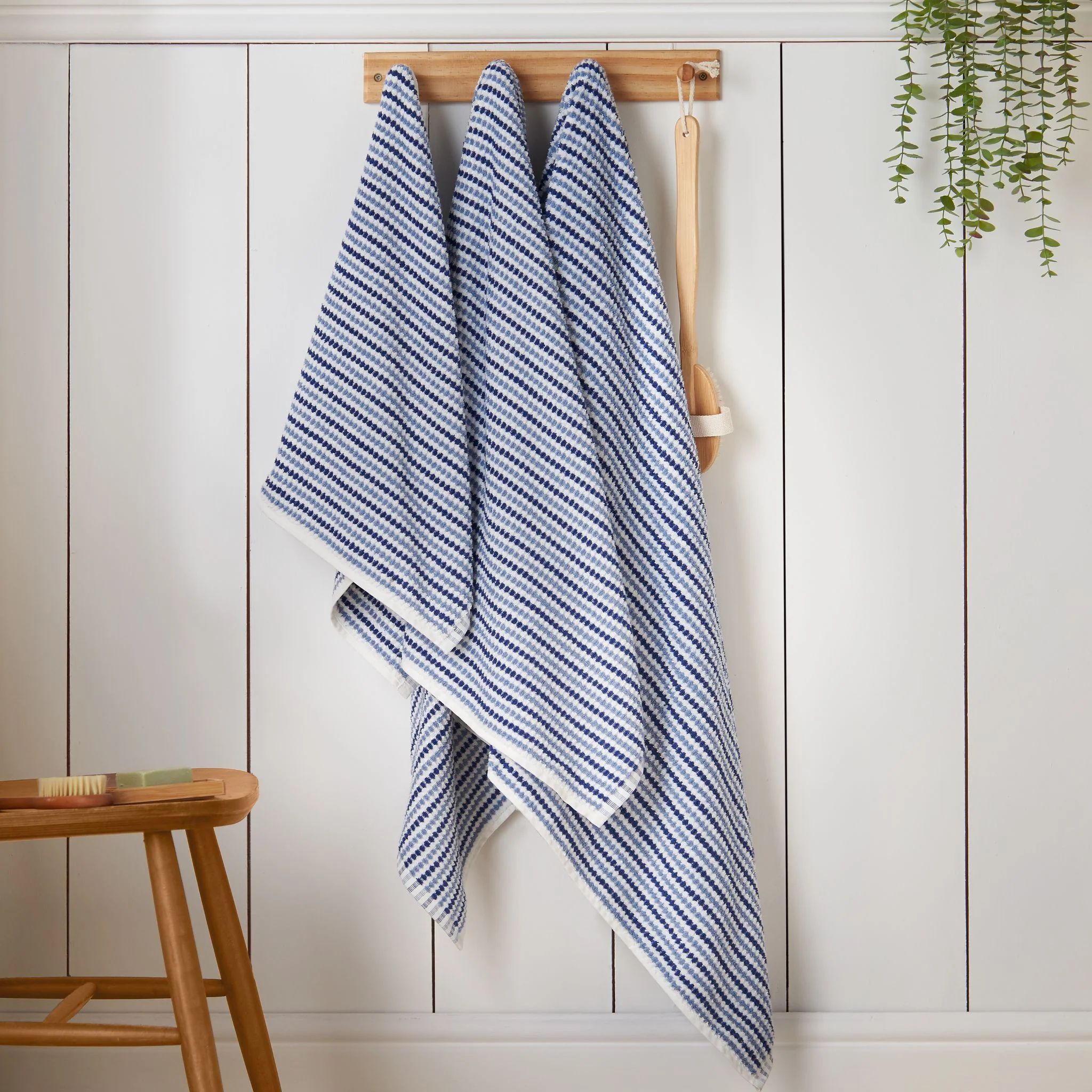 Catherine Lansfield Rice Weave Stripe Towel Blue - Rice Weave Stripe Bath Sheet Blue